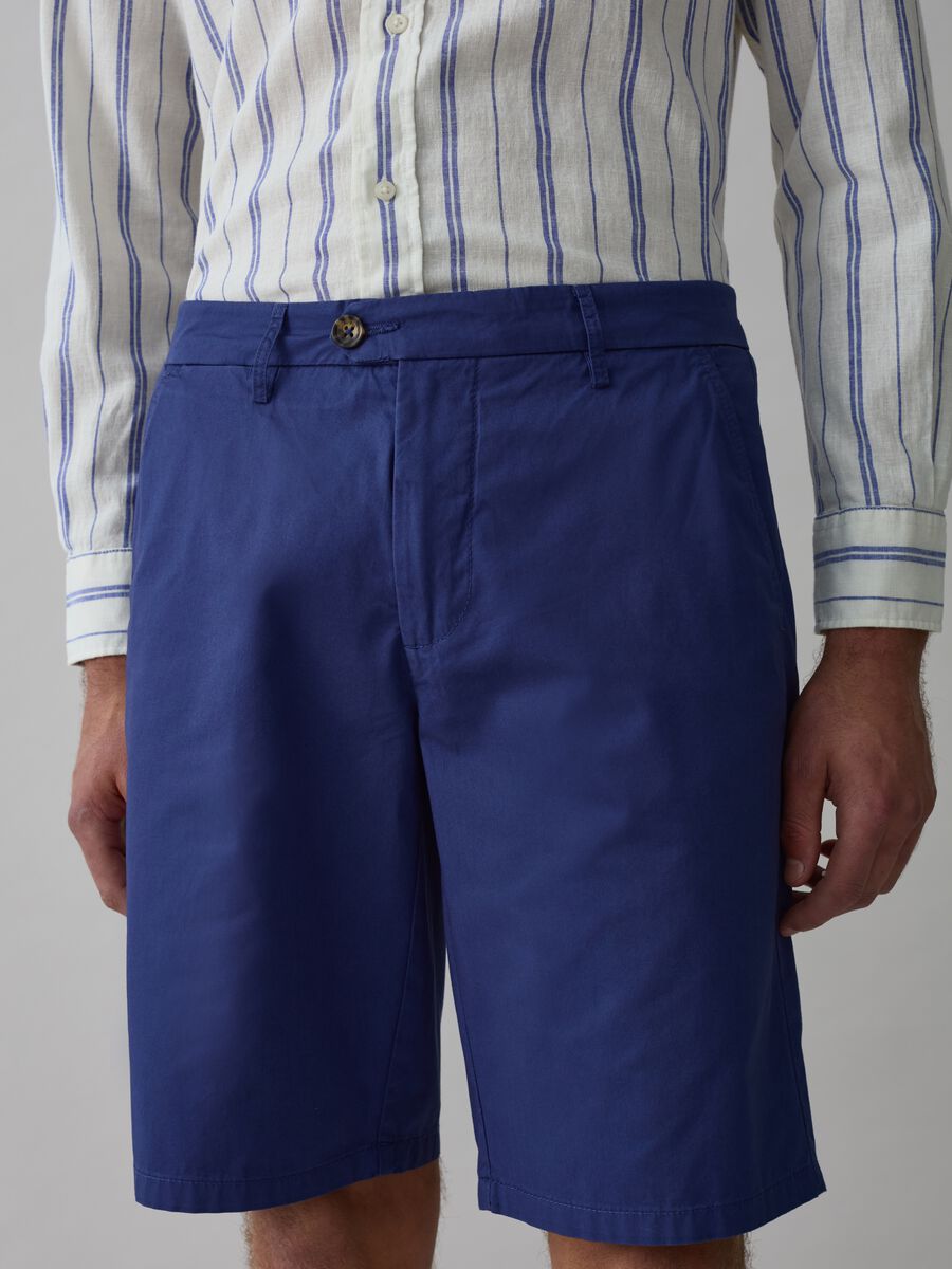 Bermuda chino in cotone stretch_1