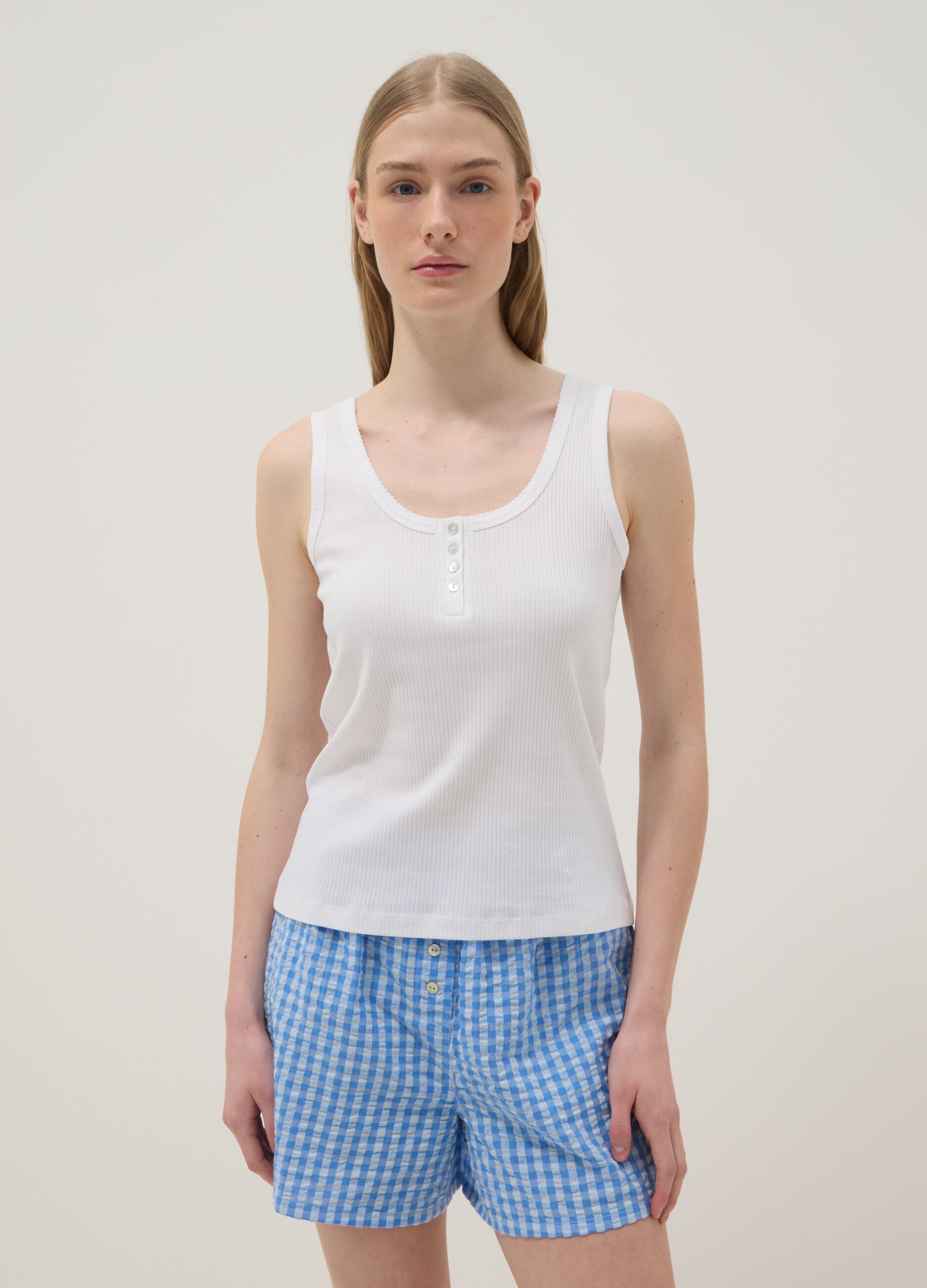 White pure cotton regular fit T-shirt with henley neck