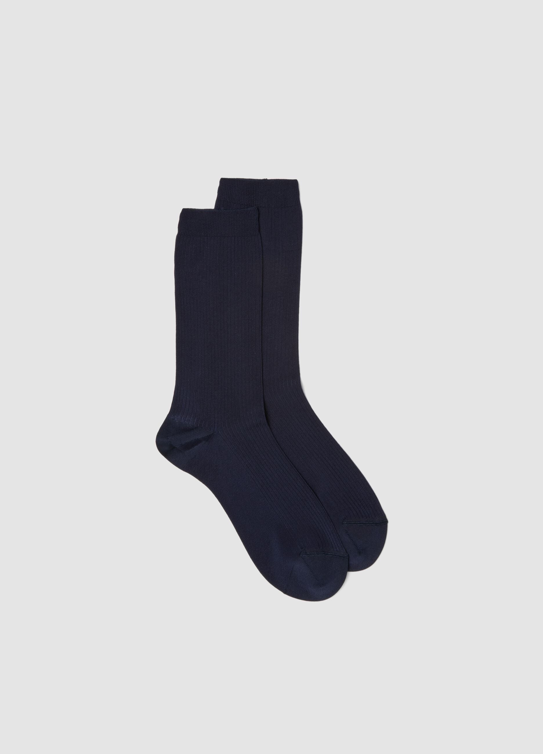 Blue ribbed stretch viscose socks