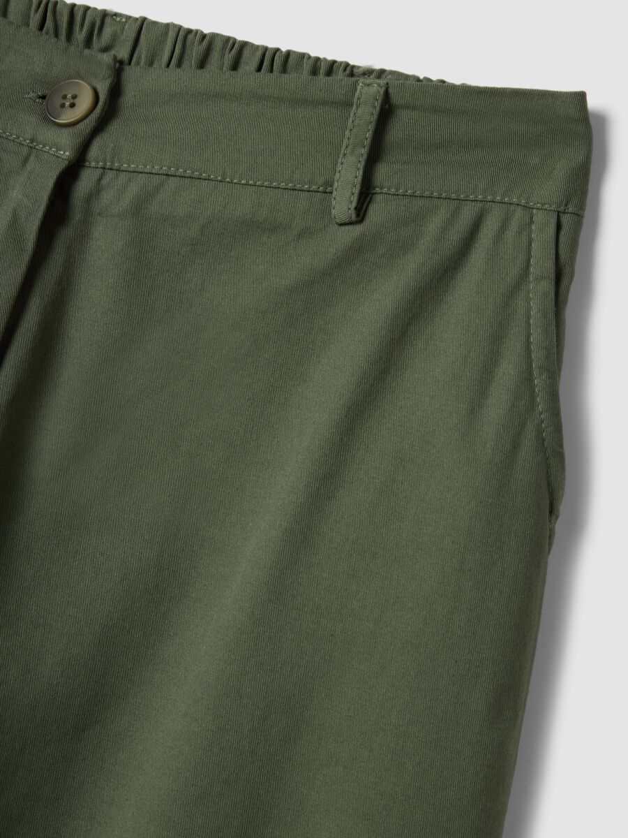 Green regular-fit stretch cotton trousers_1