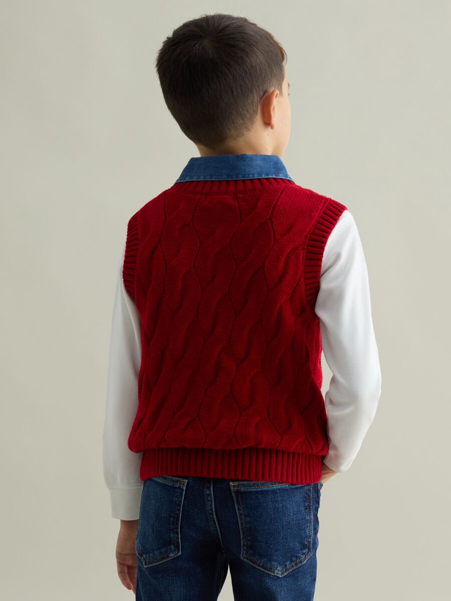 Waistcoat with cable-knit design_2