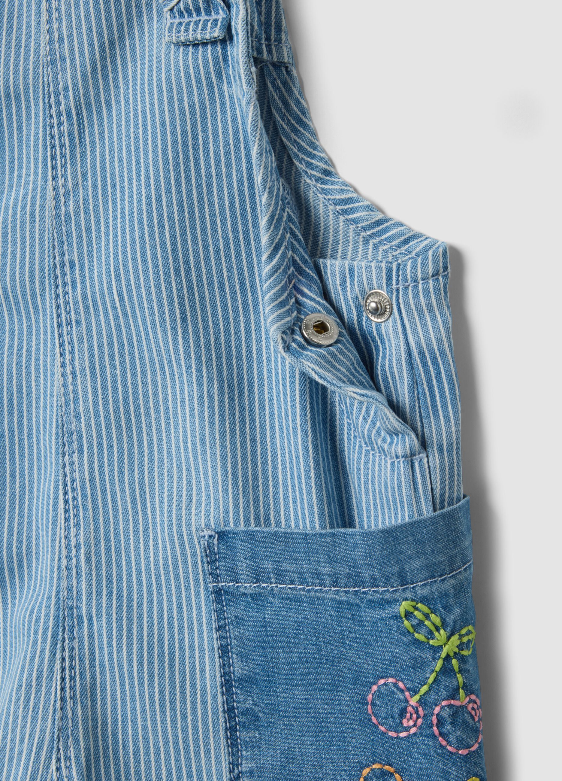 Girls&rsquo; cotton-lyocell denim dungarees with embroidered details