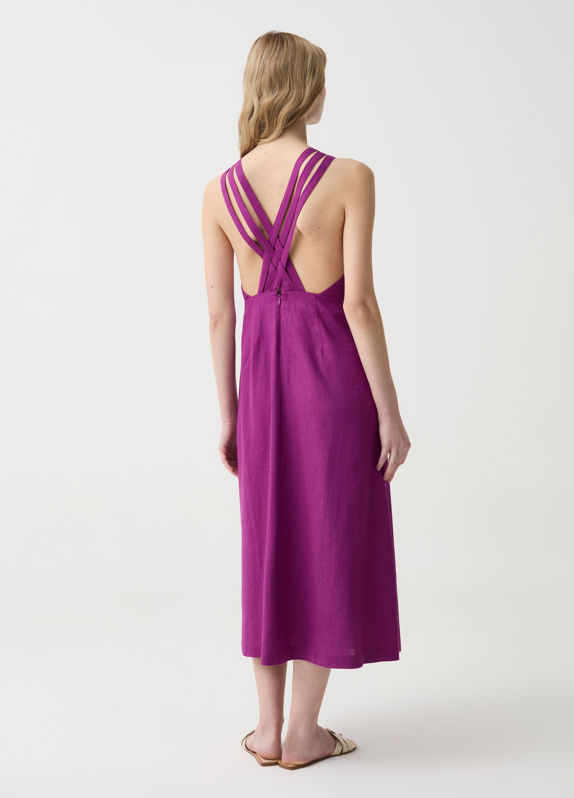 Vestito lungo con spalline incrociate
