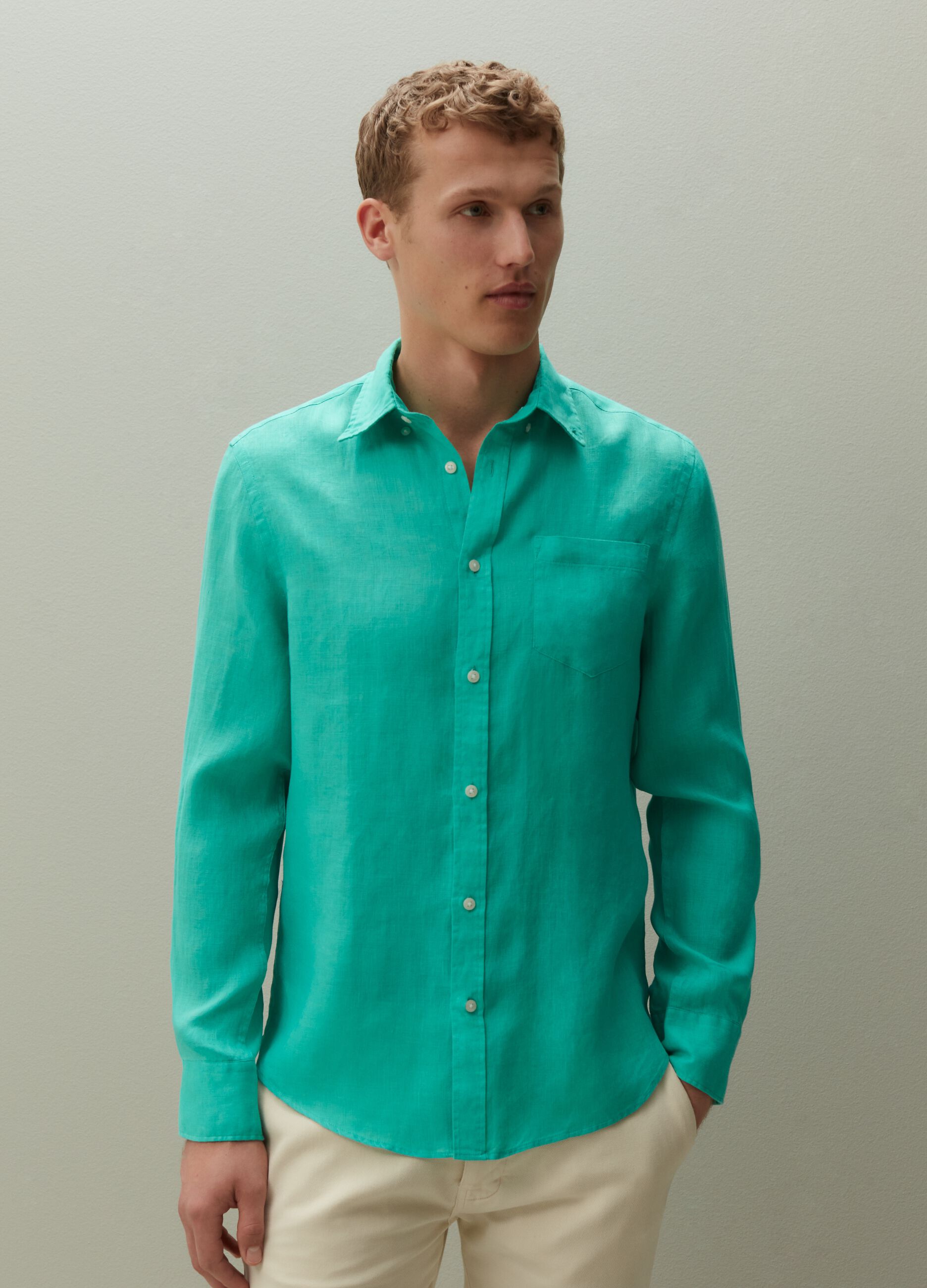 Regular-fit shirt in linen with pocket