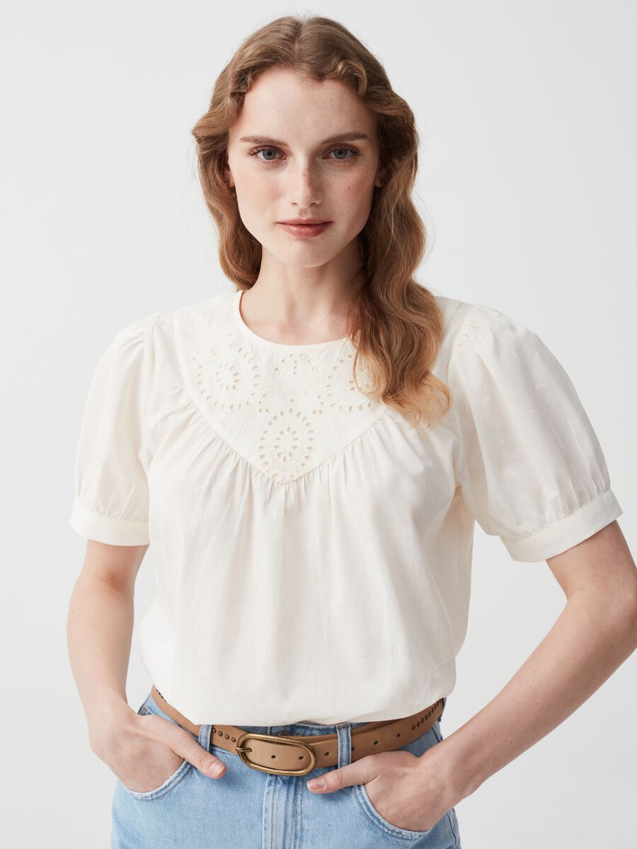 Cotton blouse with broderie anglaise insert_0