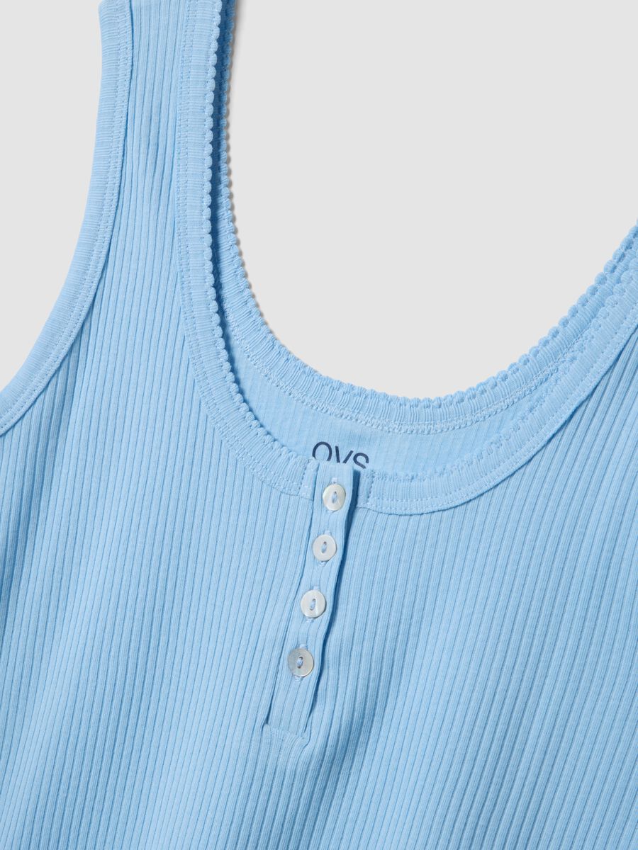 Canotta in puro cotone azzurra regular fit con collo serafino_5