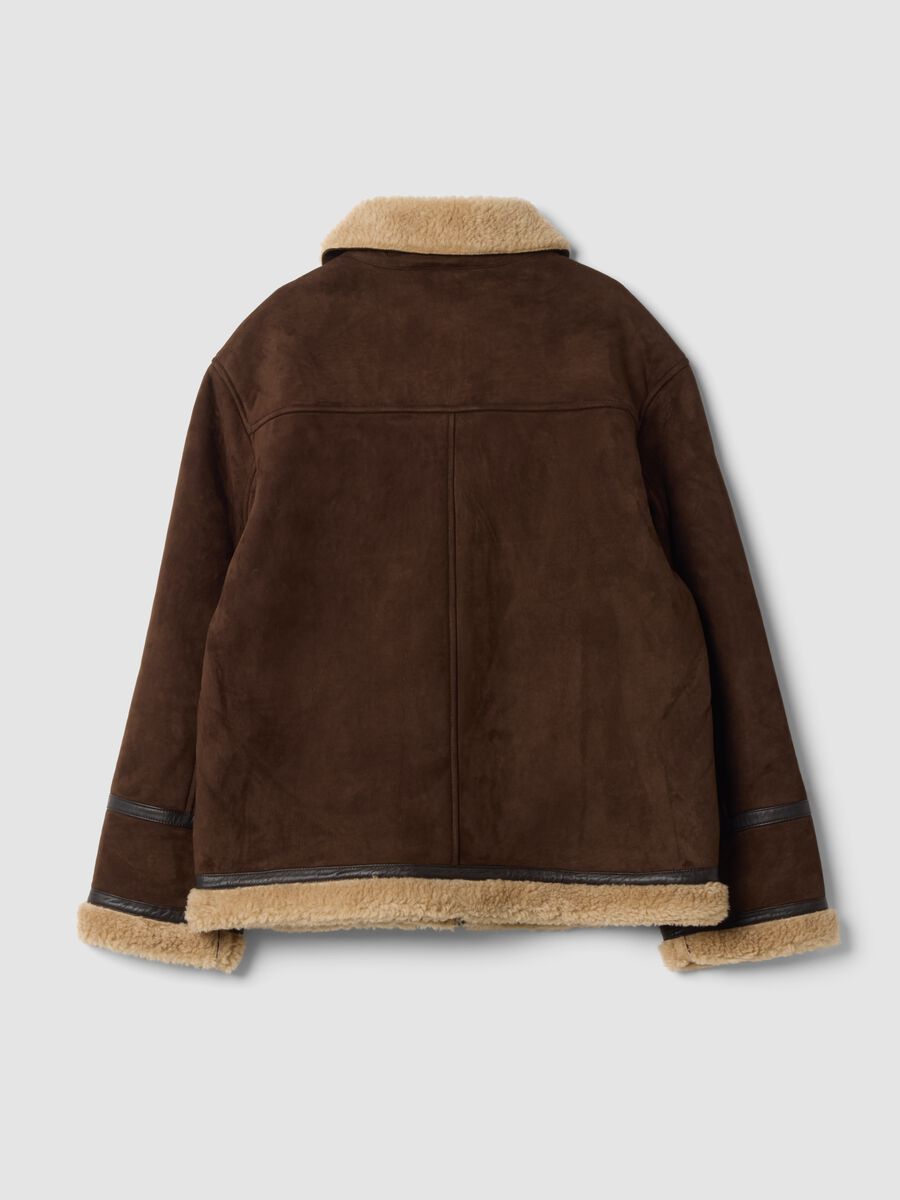 Giacca marrone scuro in vera pelle con zip e profili a contrasto_2