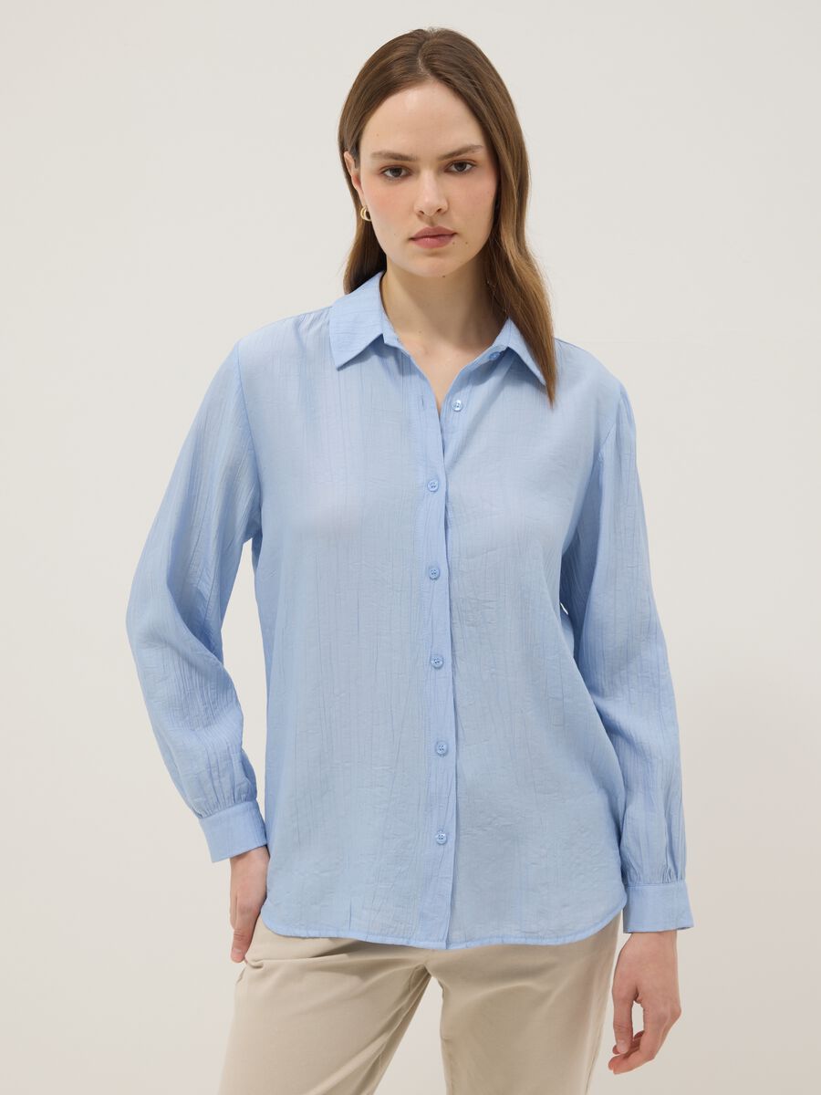 Light blue viscose-blend regular-fit shirt with crinkled texture_0