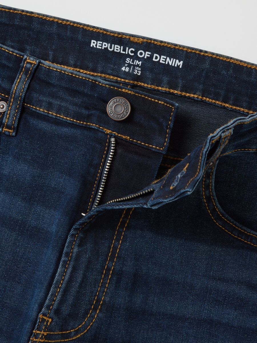 Blue slim fit denim trousers_5