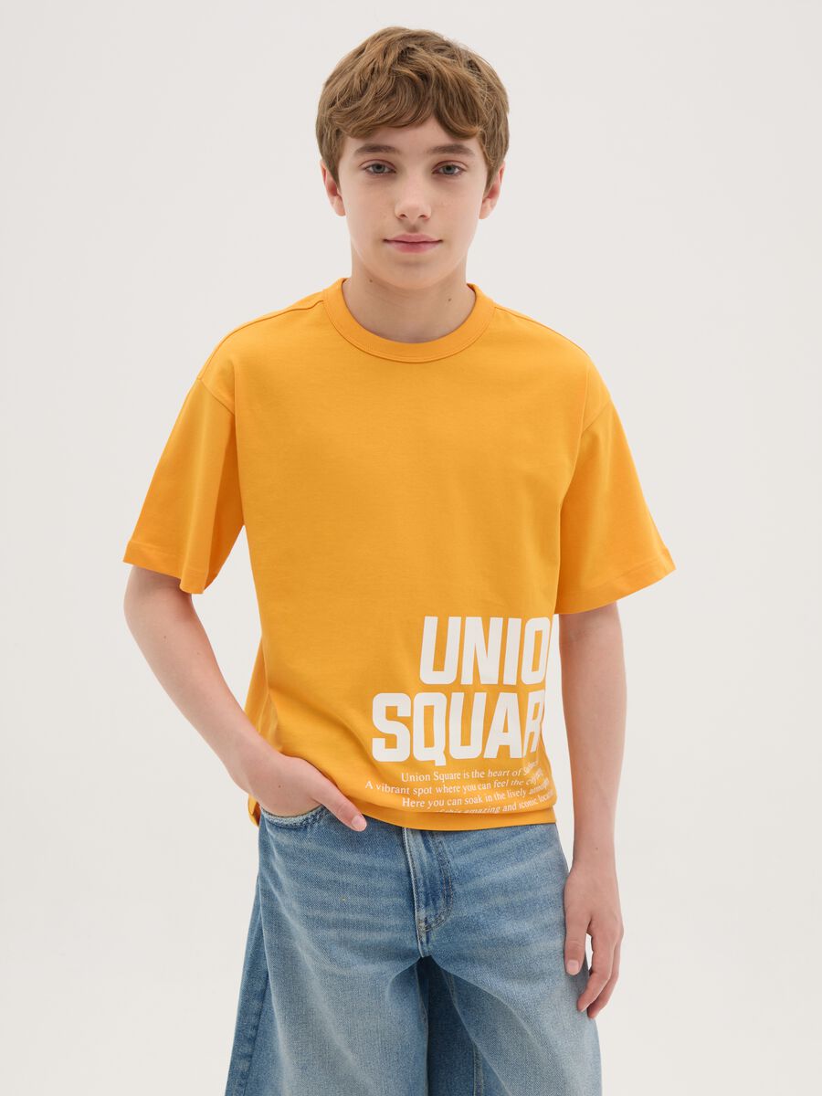Orange short-sleeved T-shirt with Union Square print_0