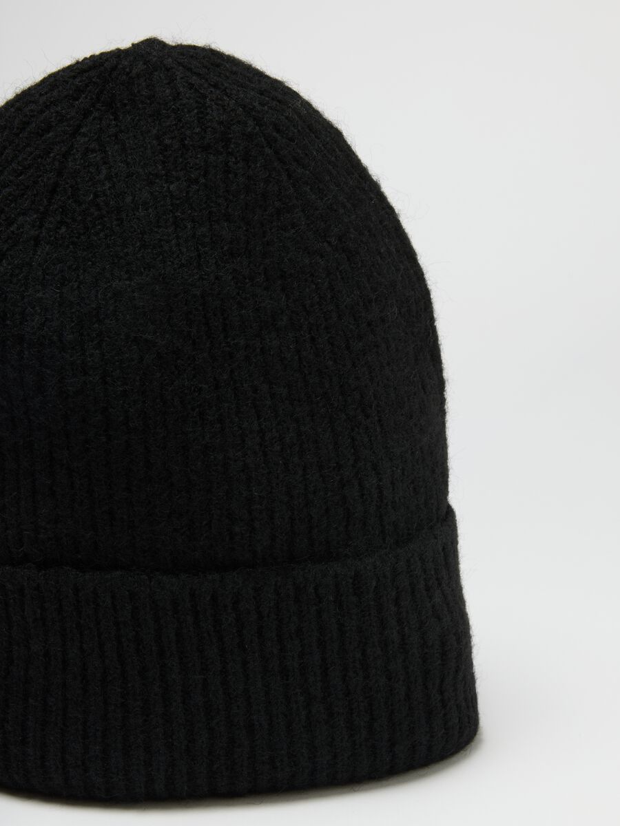 Cappello nero in misto lana_2