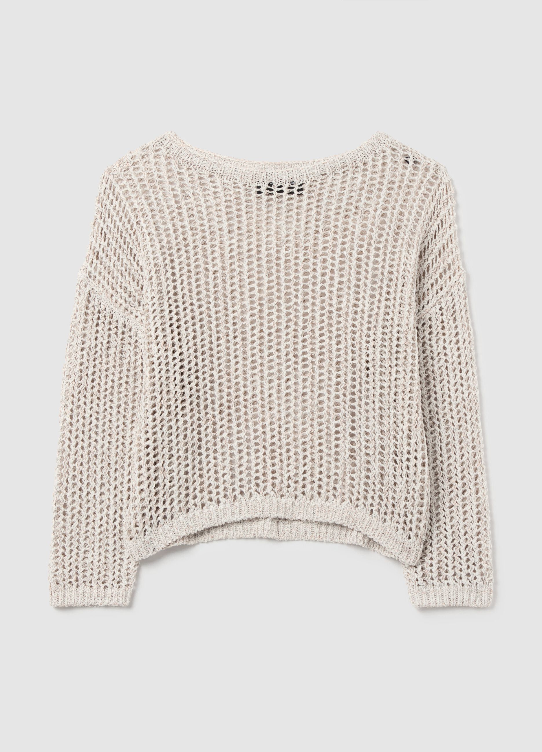 Openwork top with boat neck