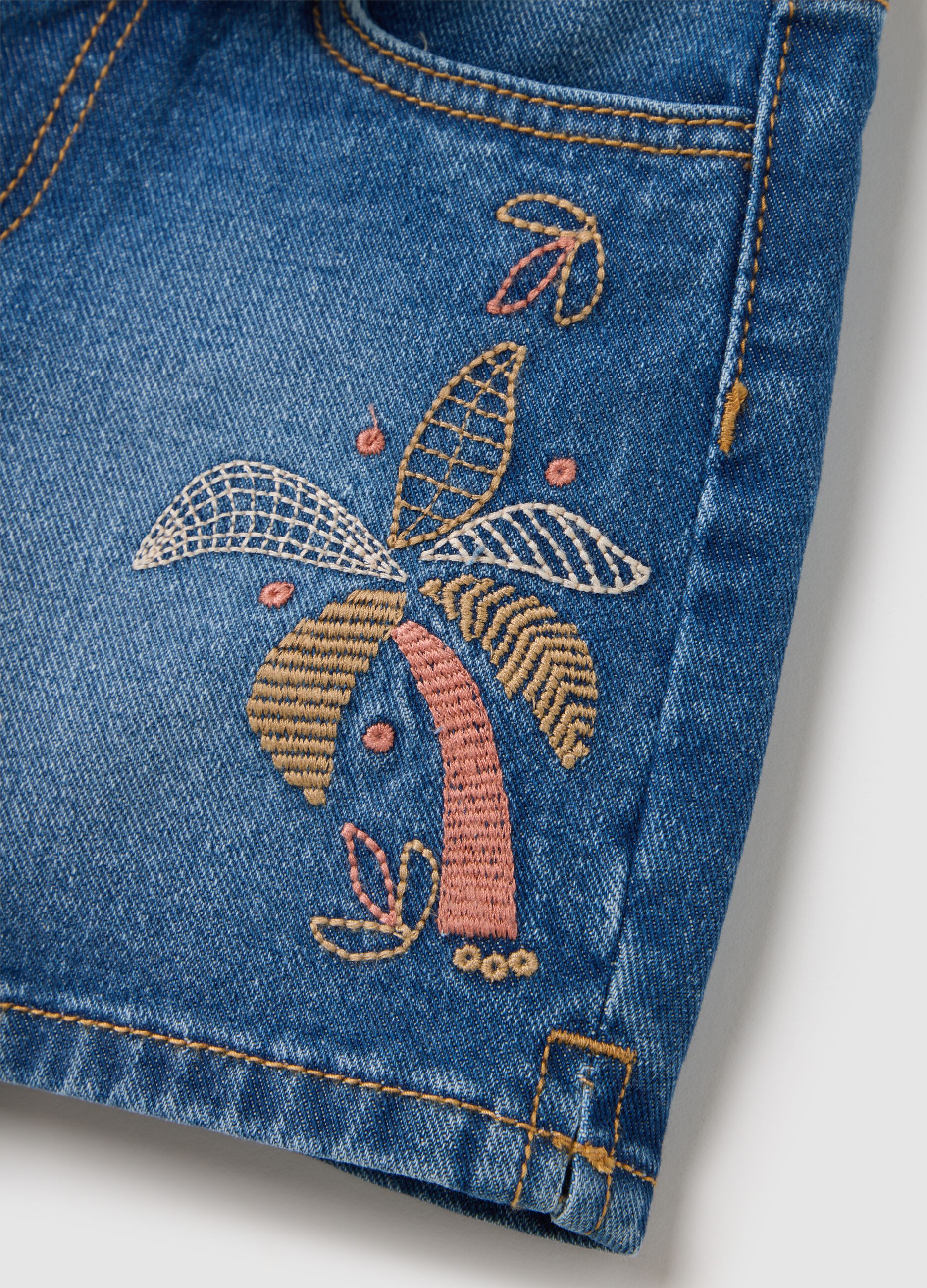 Girls' pure cotton denim shorts with regular fit