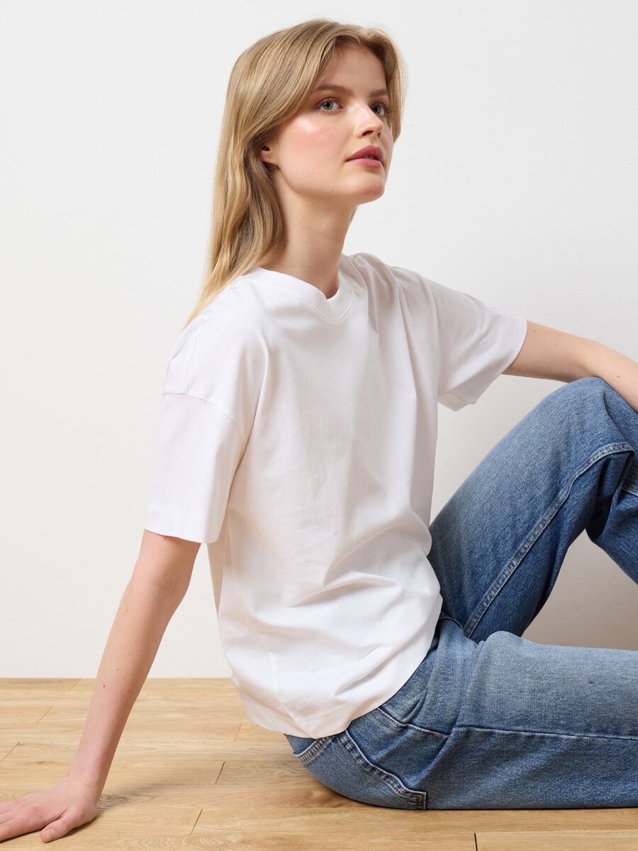 Pure Cotton White T-shirt by Les Copains_0