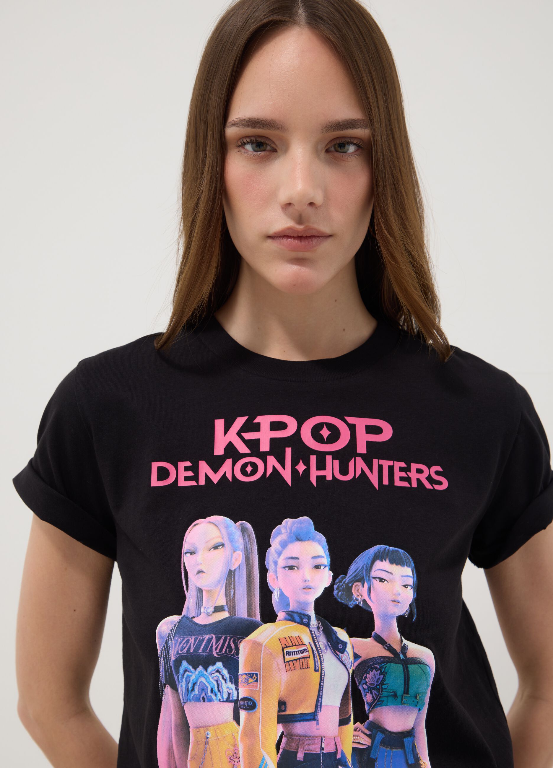 T-shirt in puro cotone nero regular fit con stampa K-Pop Demon Hunters
