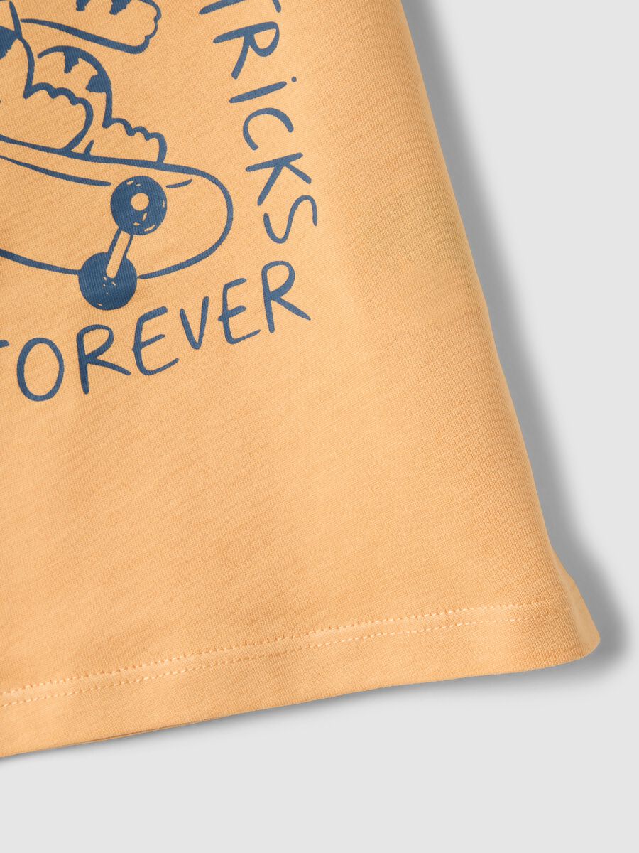 Regular fit orange pure cotton t-shirt for children with print_3