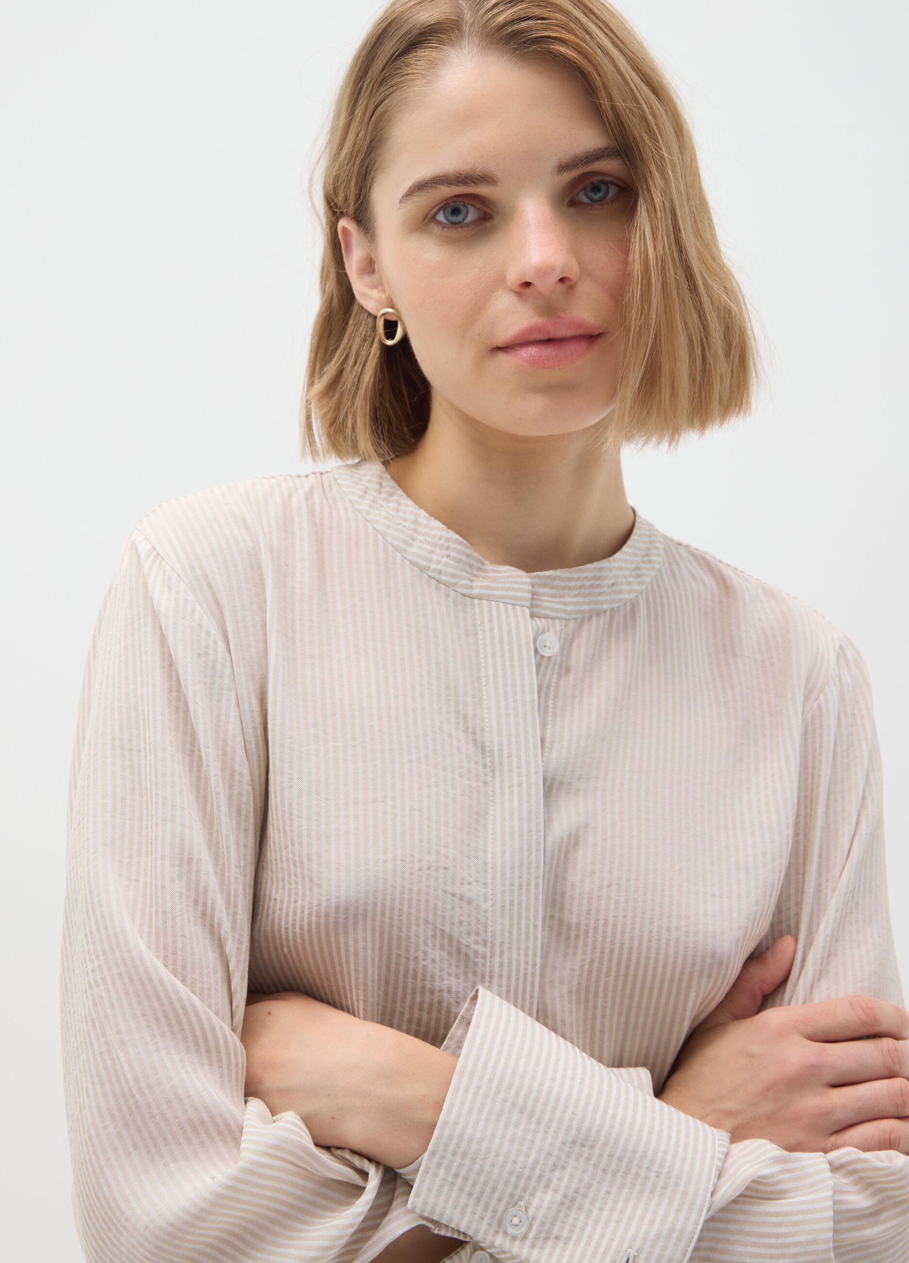 Multicolour regular fit viscose blend shirt