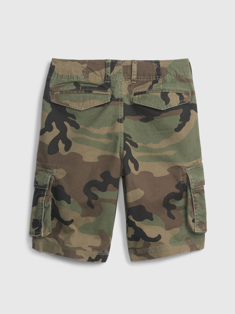 Cargo Bermuda shorts in camouflage stretch cotton_3