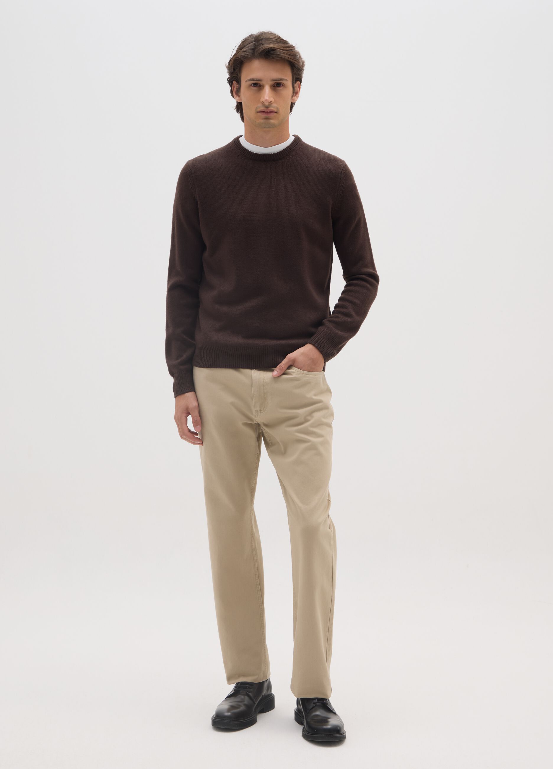 Brown crew neck sweater regular fit