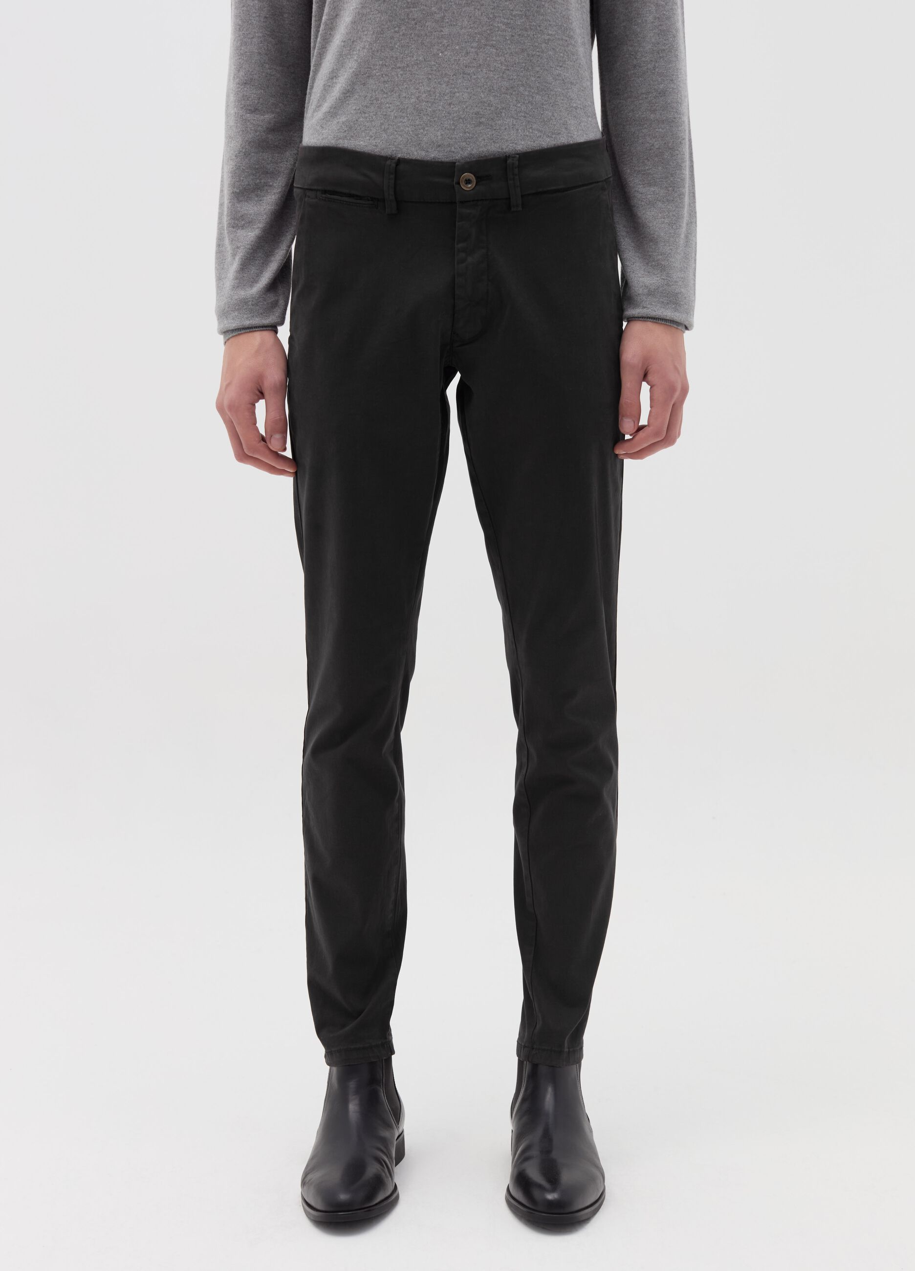 Solid colour stretch cotton chino trousers