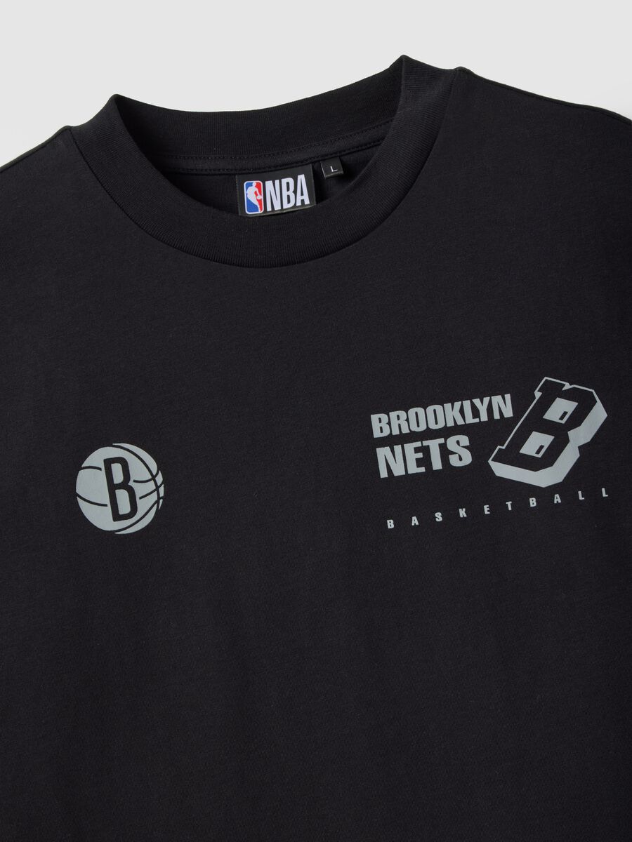 Black pure cotton regular fit T-shirt with Brooklyn Nets print_5