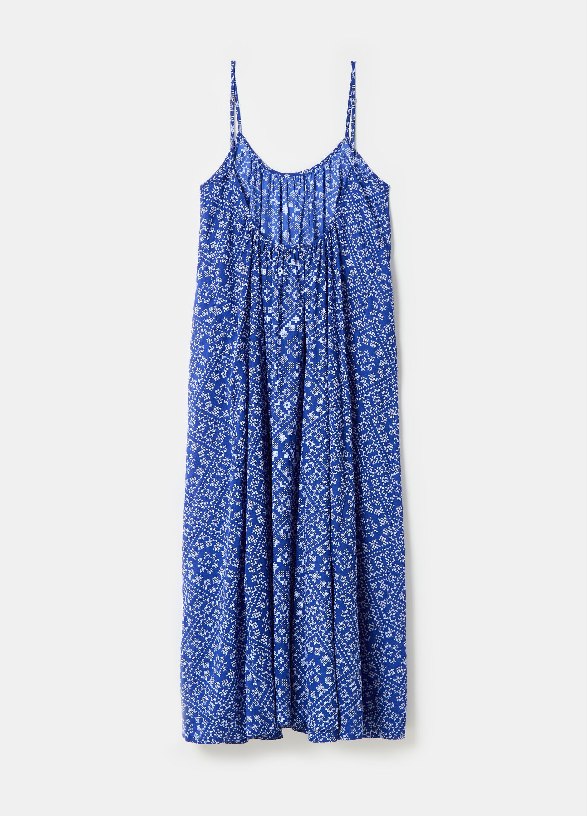 Long printed dress with bare back