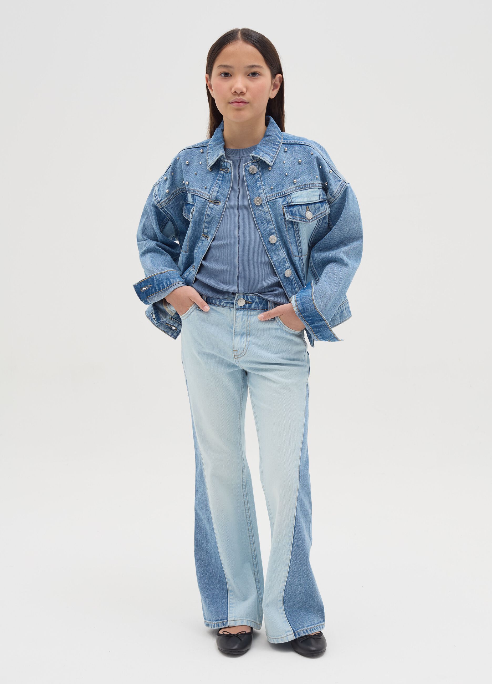 Flare-fit jeans with contrasting details