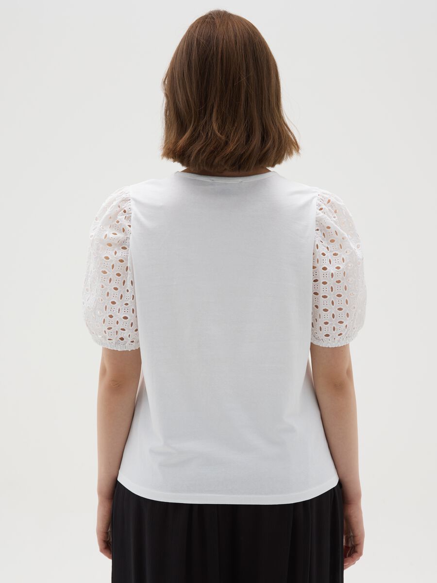 Women's white regular fit stretch cotton T-shirt with balloon sleeves_3