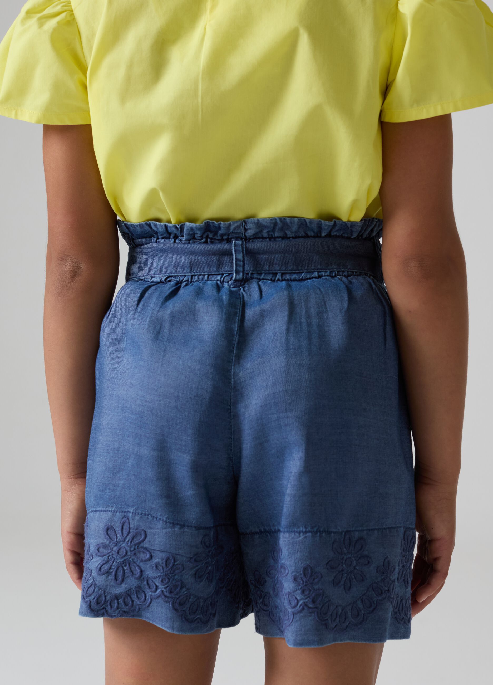 Shorts in TENCEL™ Lyocell con ricamo