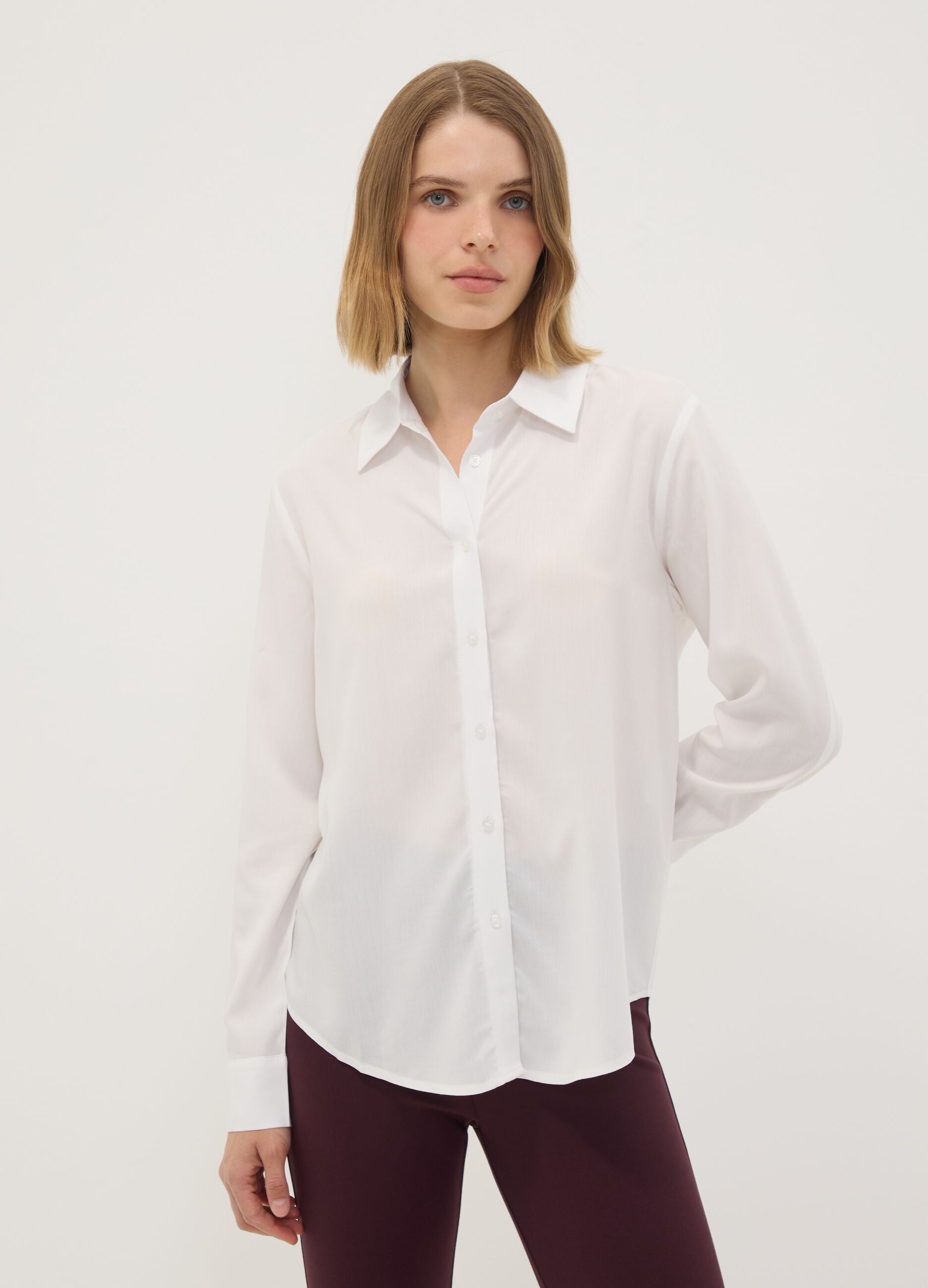 Camicia bianca in pura viscosa regular fit