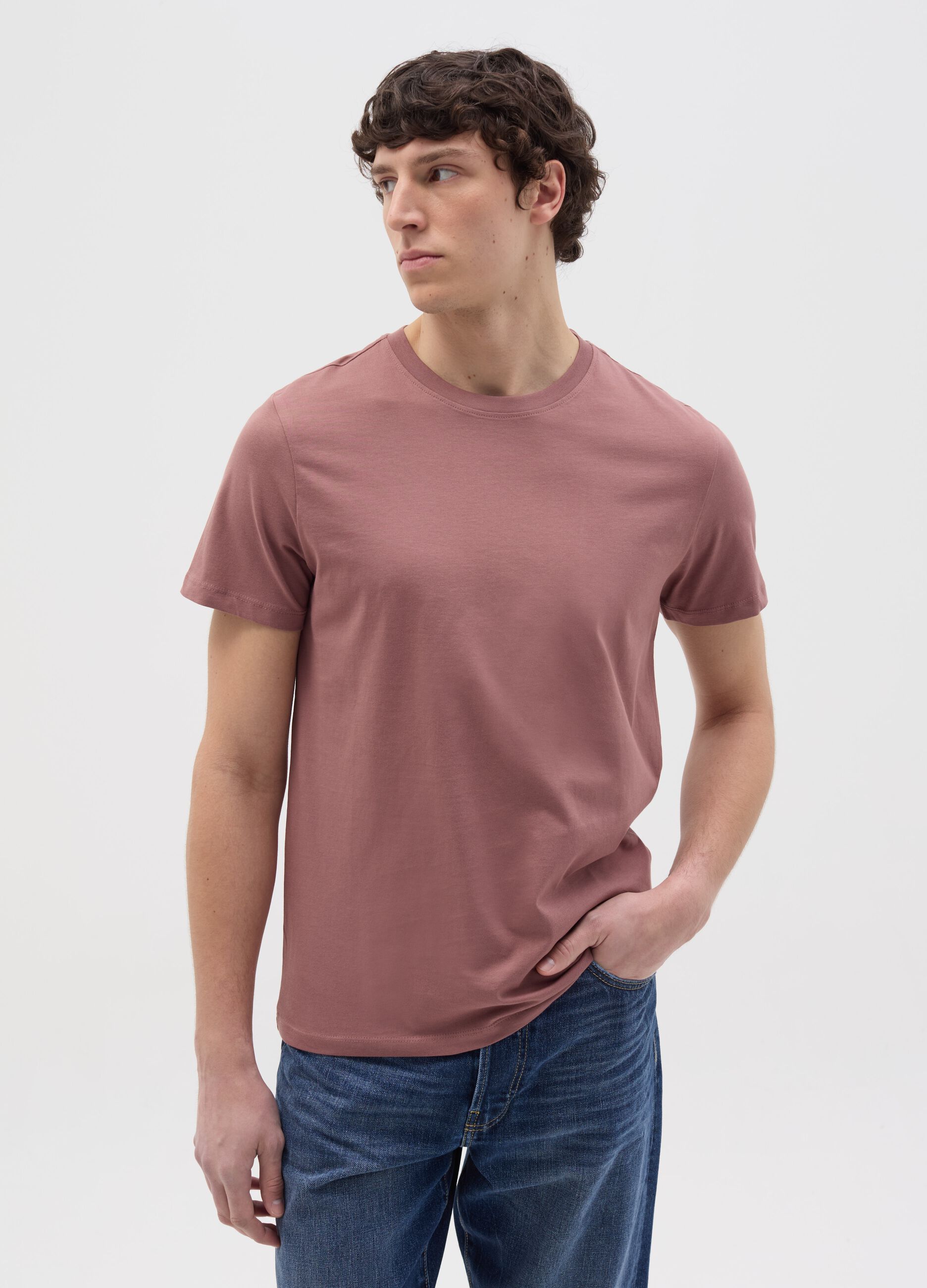 Relaxed-fit T-shirt with round neck