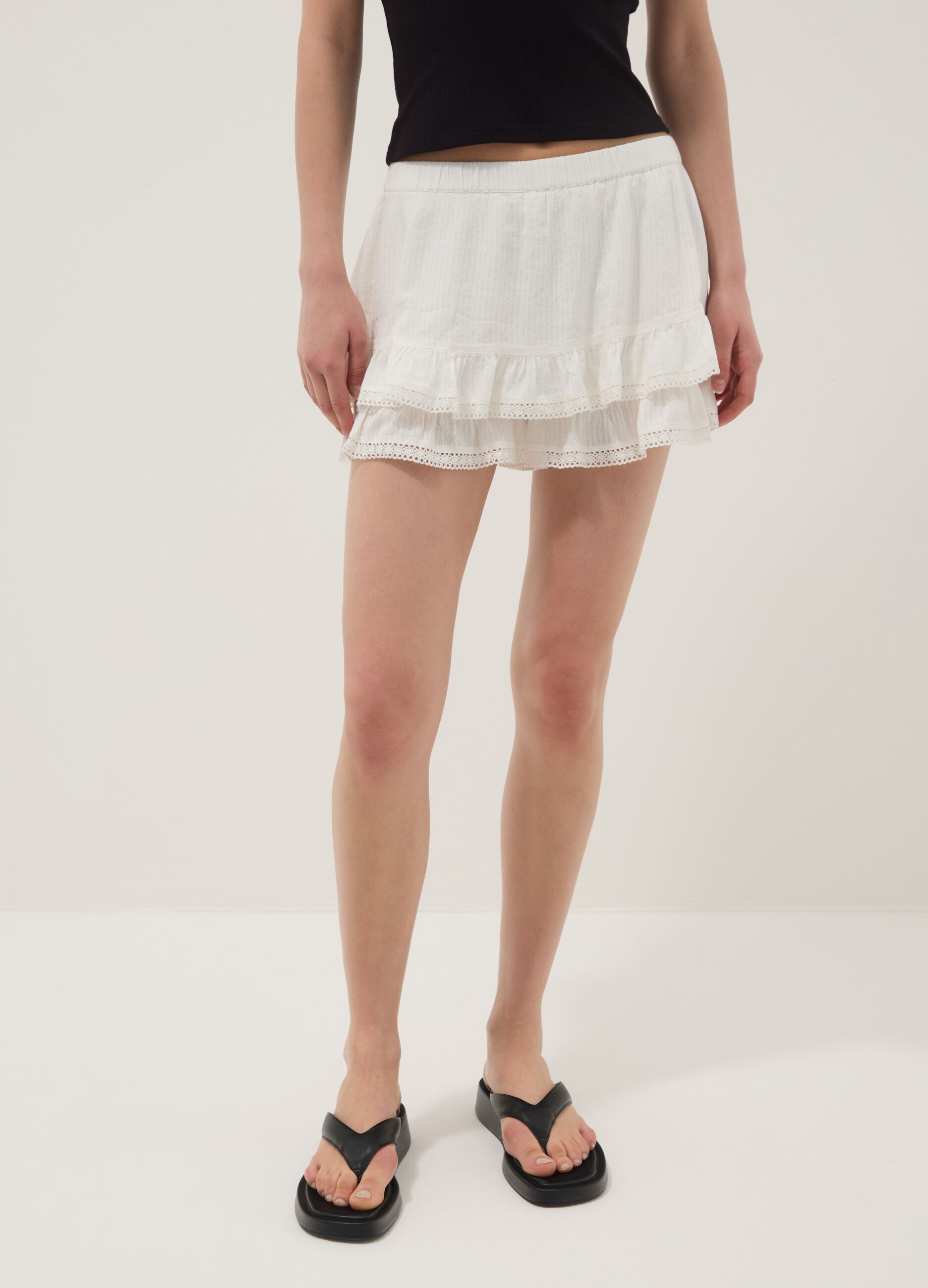 White cotton-viscose blend mini skirt with ruffles
