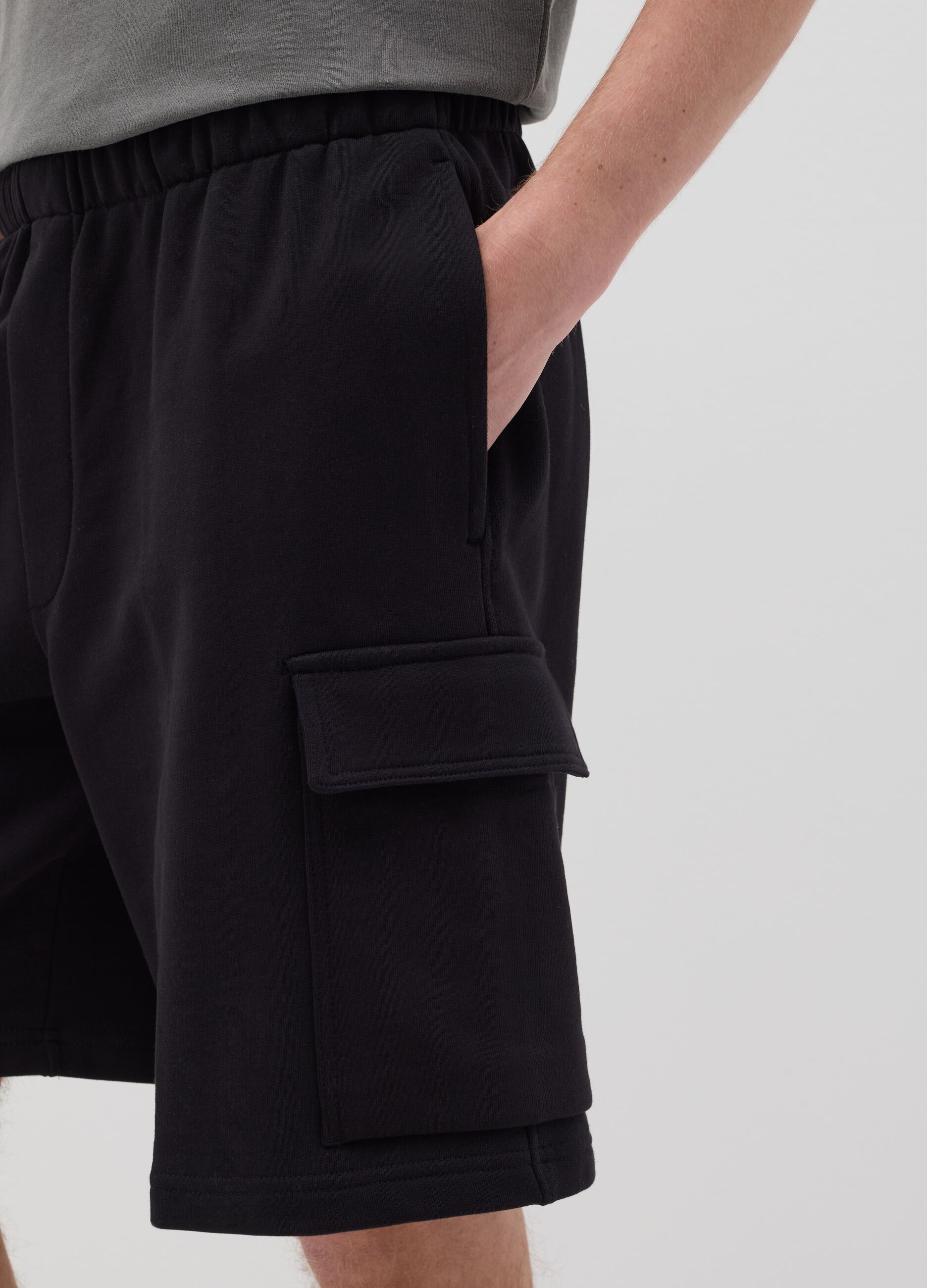 Cargo Bermuda shorts in fleece