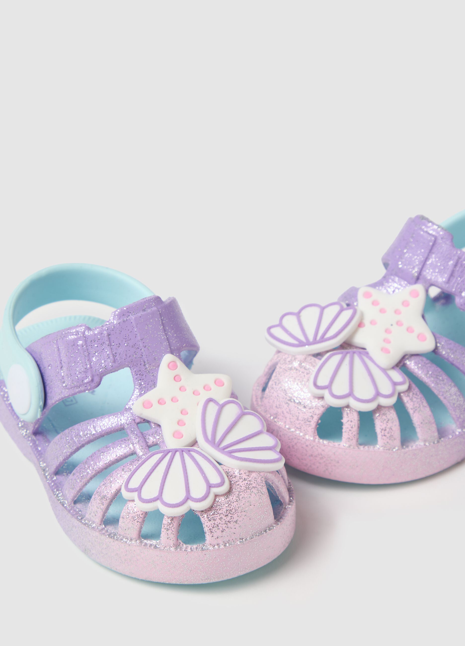 Multicolour EVA girl sandals with glitter and marine motifs