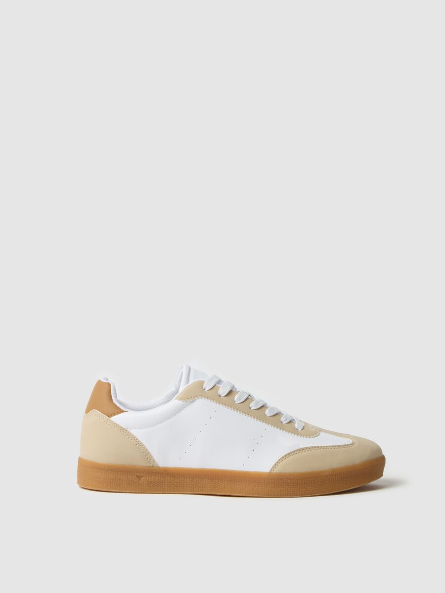 Retro colourblock sneakers with laces_0