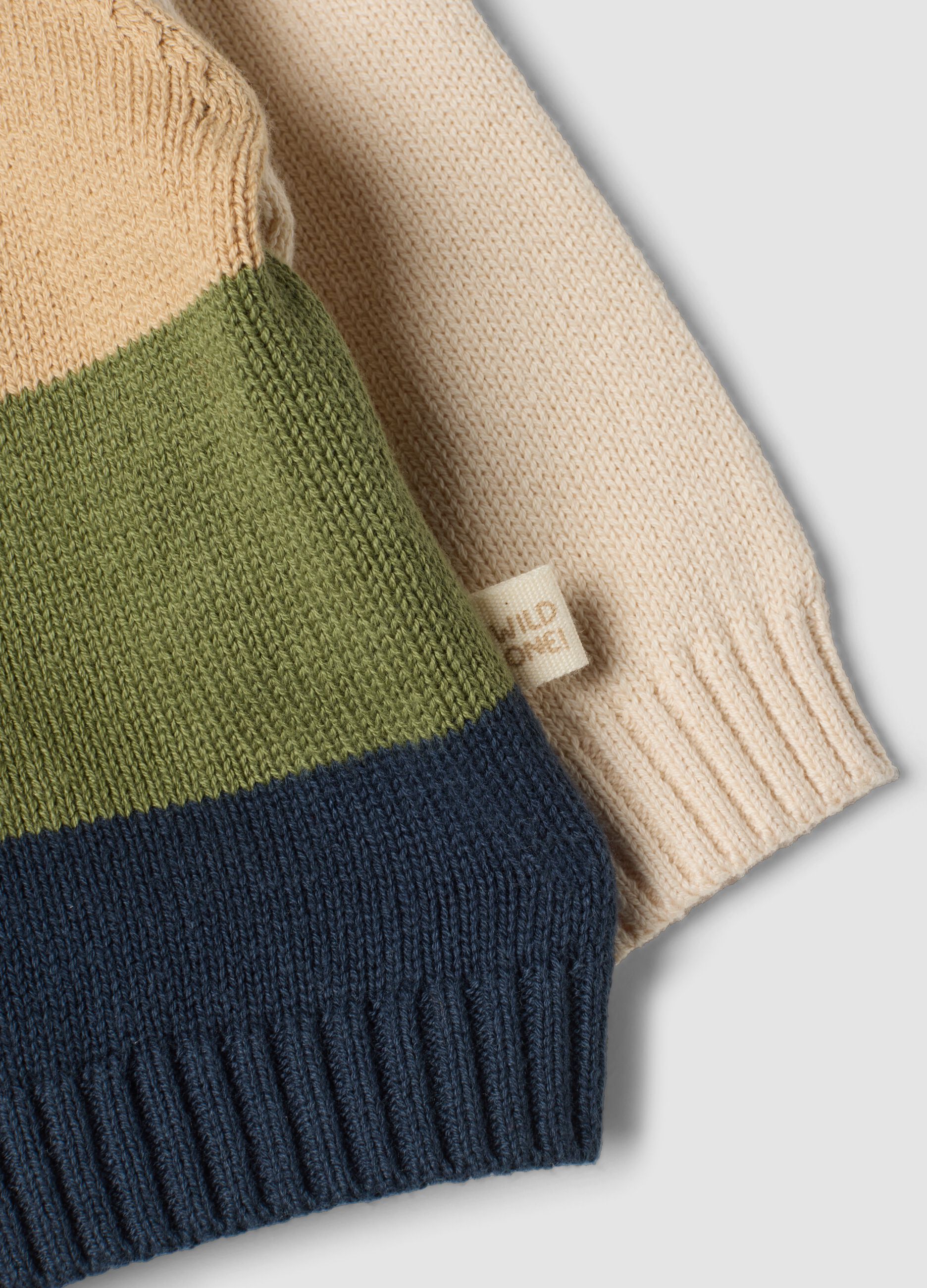 Multicolour striped pure cotton crew-neck baby top