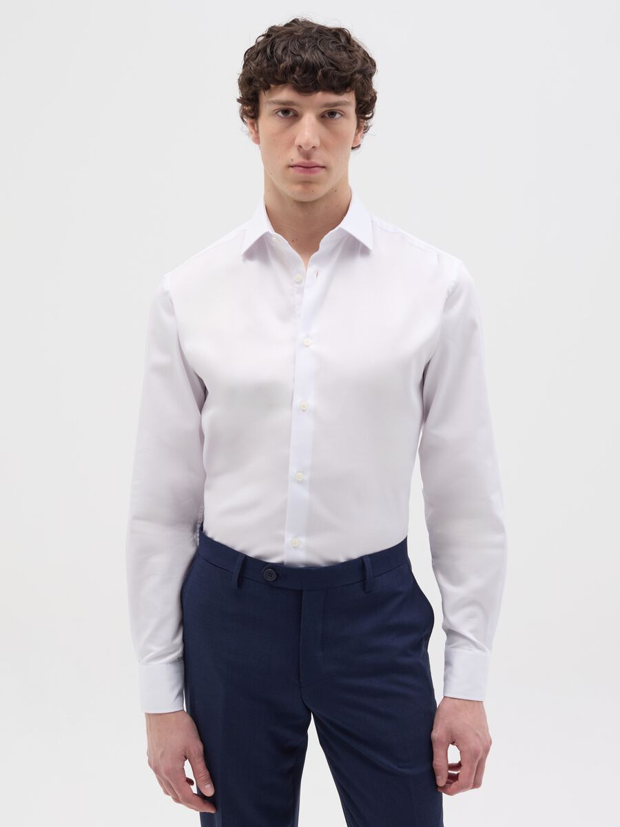 Regular-fit solid colour easy-iron shirt_0