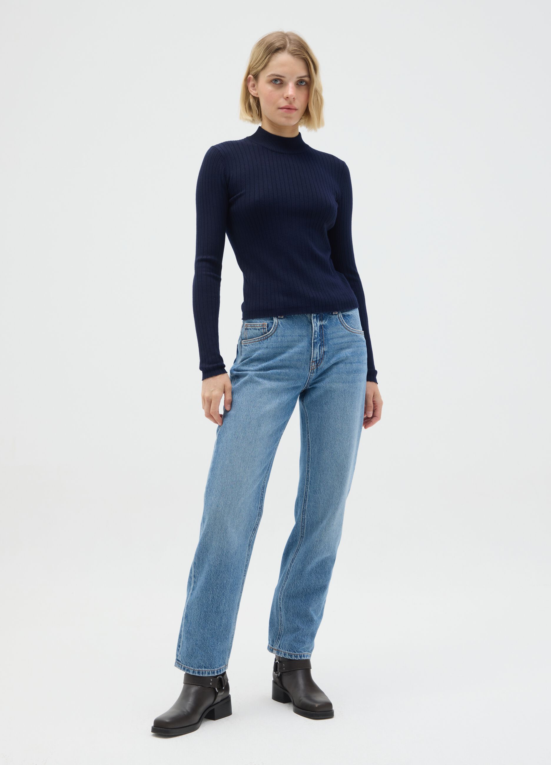 Blue fitted viscose blend sweater