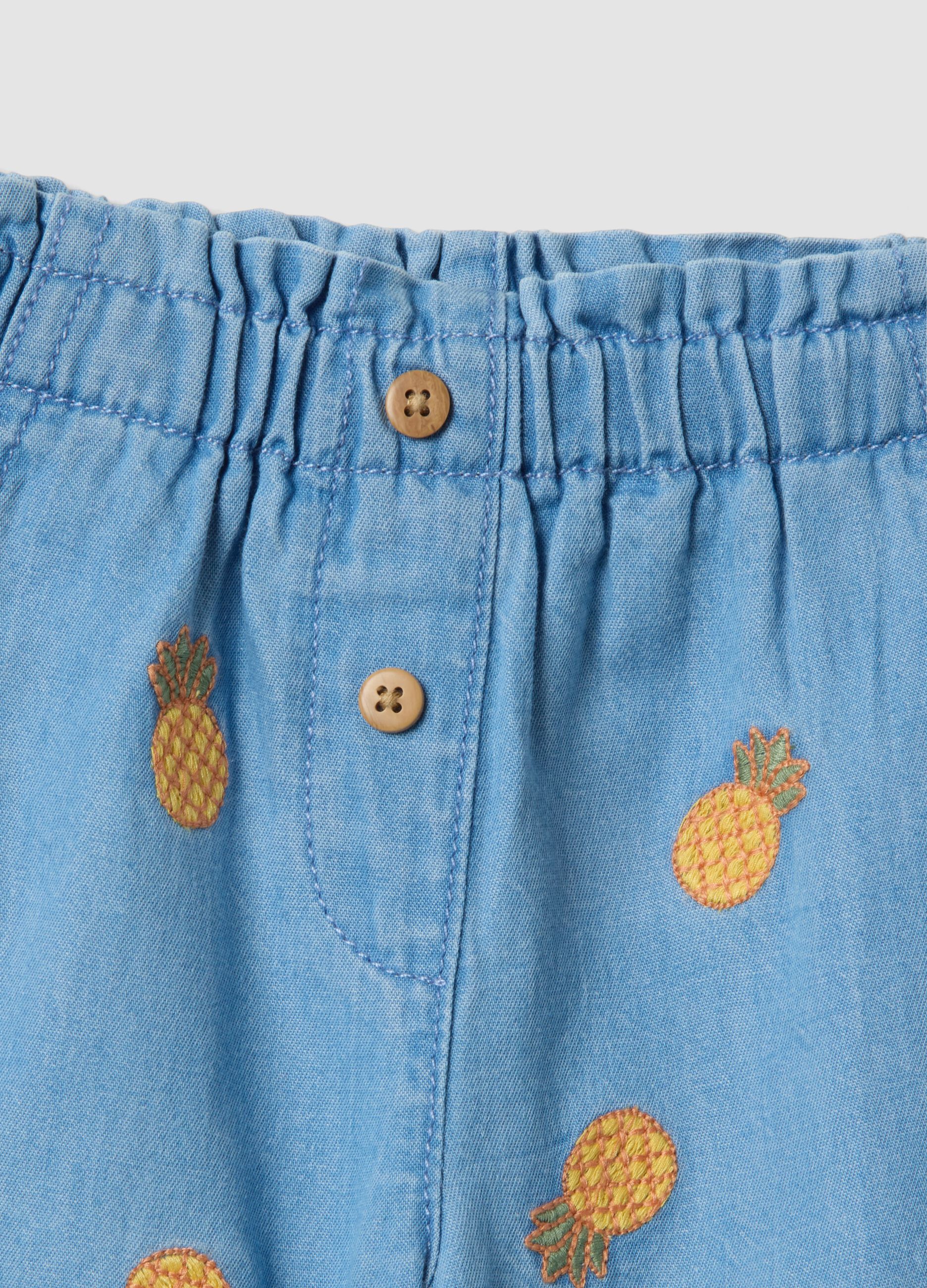 Sky-blue pure cotton shorts with embroidery