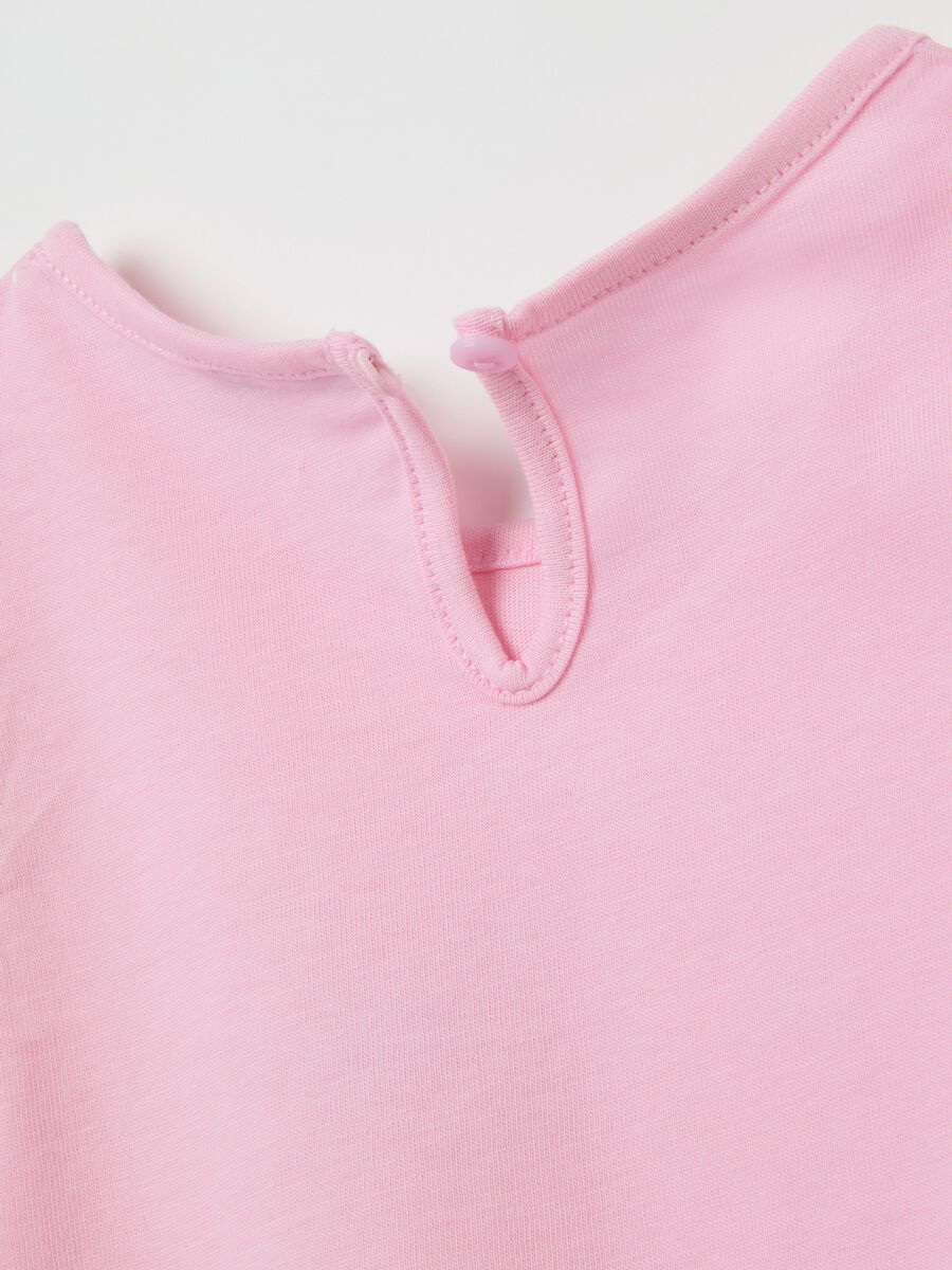 Baby girl pink pure cotton regular fit t-shirt with ruffles_3