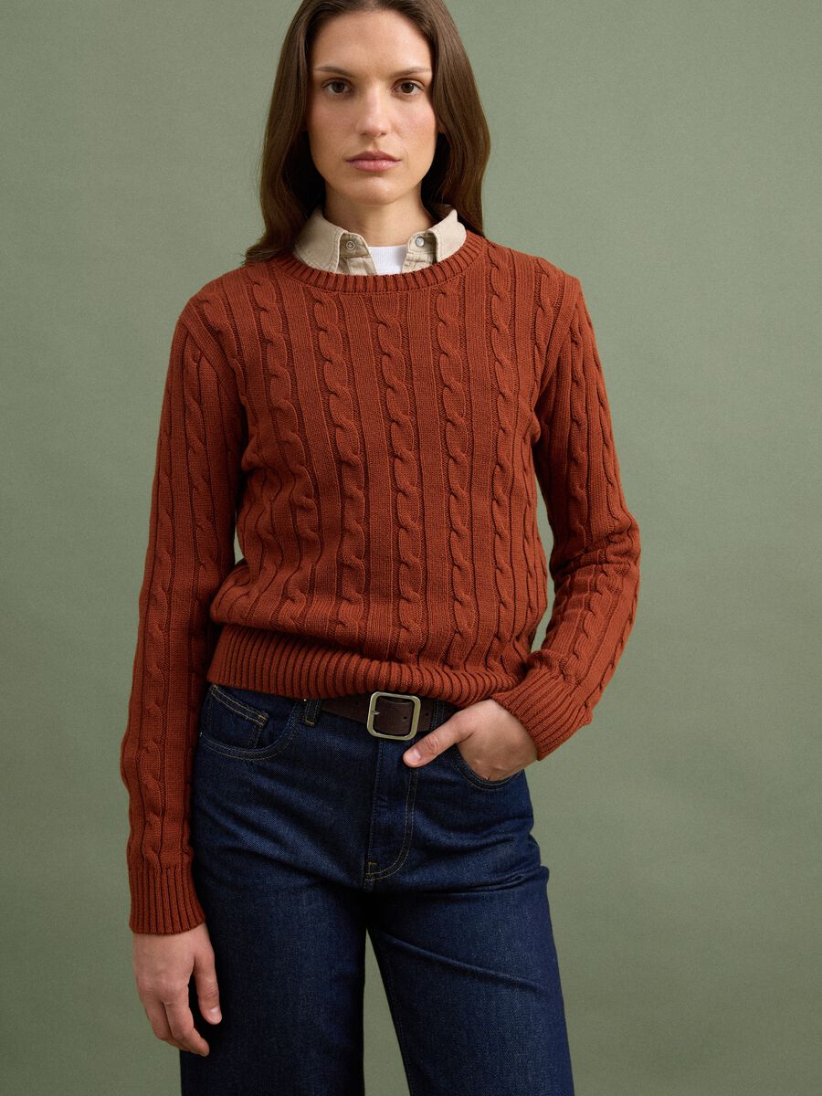 Maglia rossa in puro cotone a trecce con girocollo_0