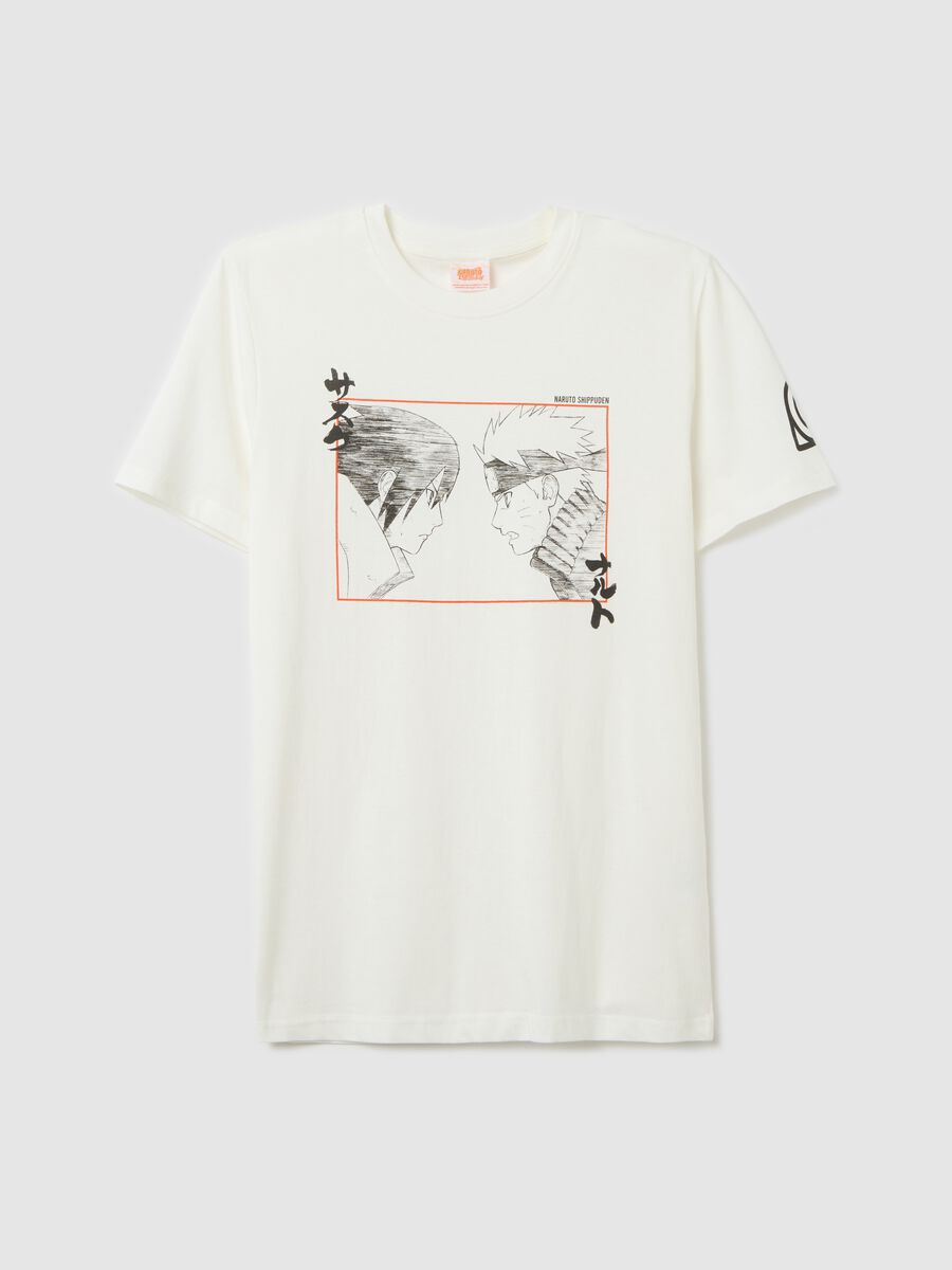 White T-shirt with Naruto print_4