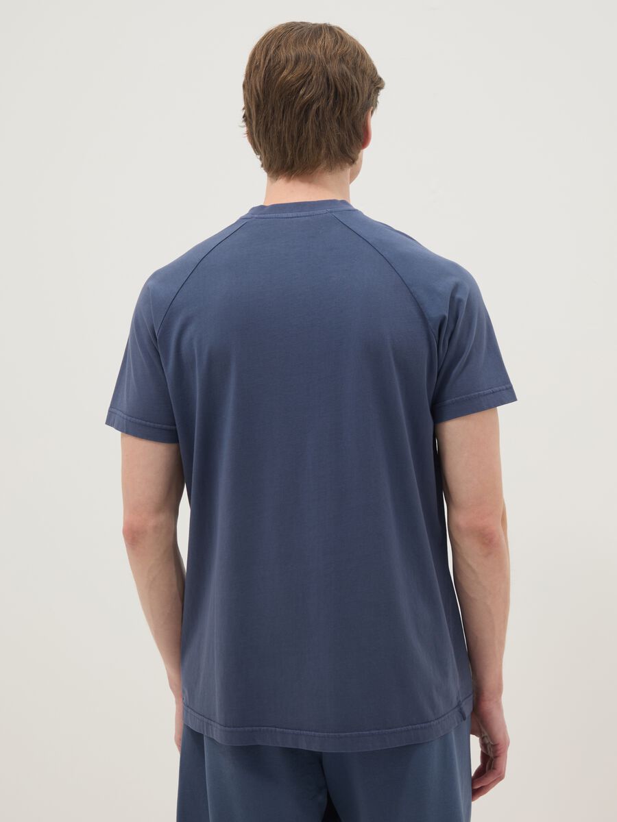 Blue pure cotton regular fit t-shirt with Everlast logo_3