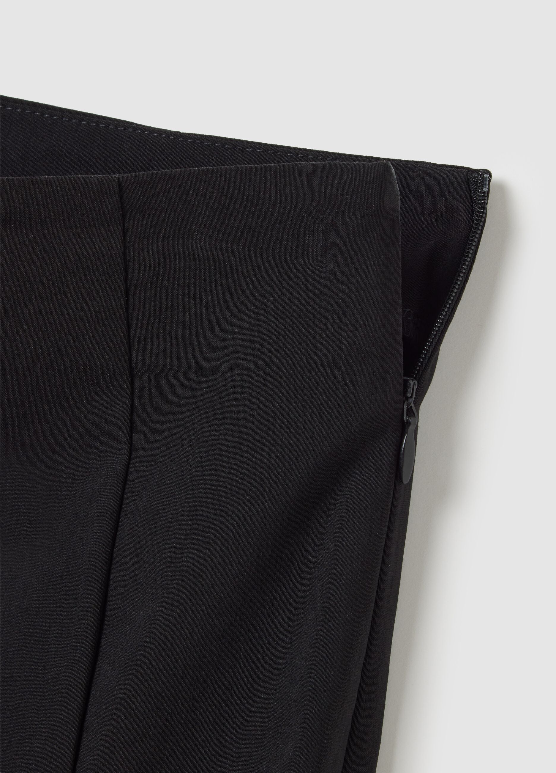 Black viscose blend skirt regular fit