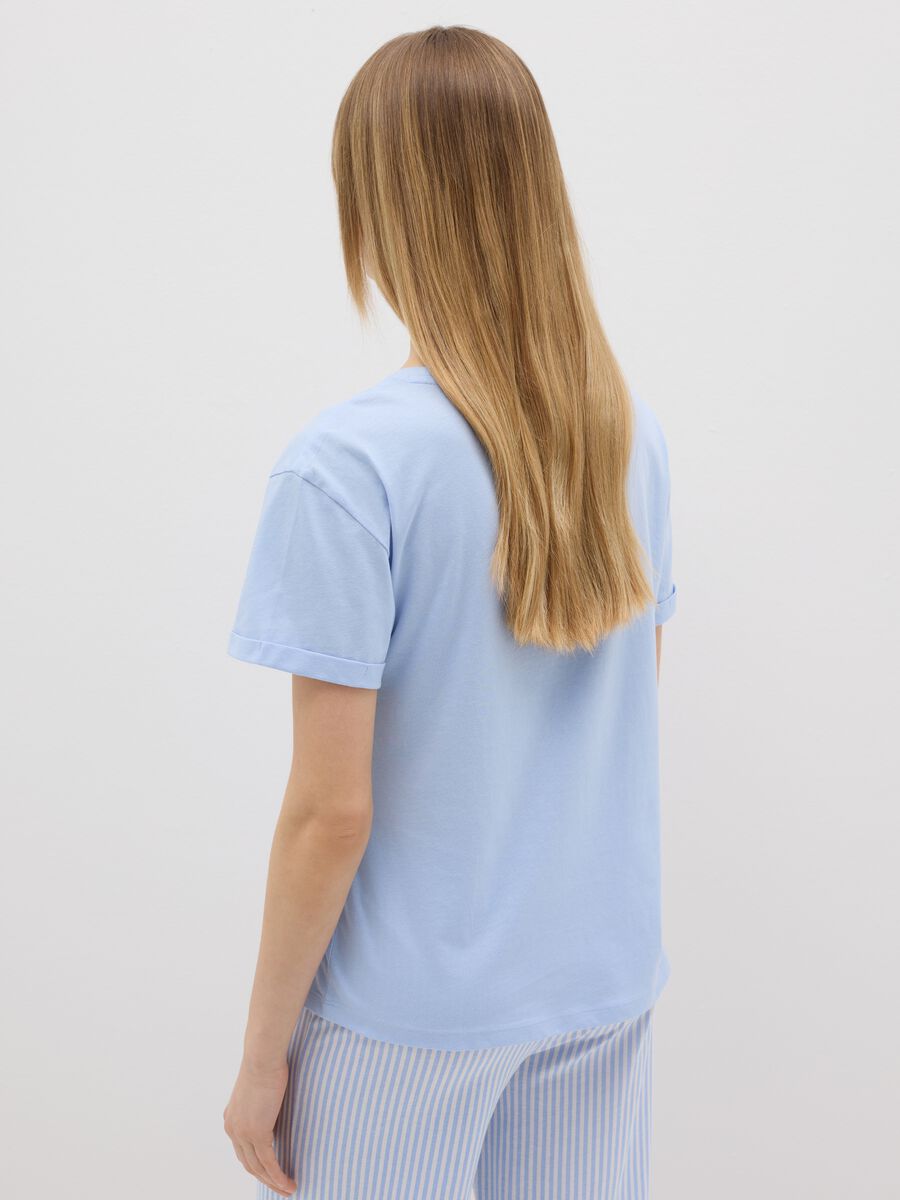 Light blue cotton pyjama top with lettering embroidery_2