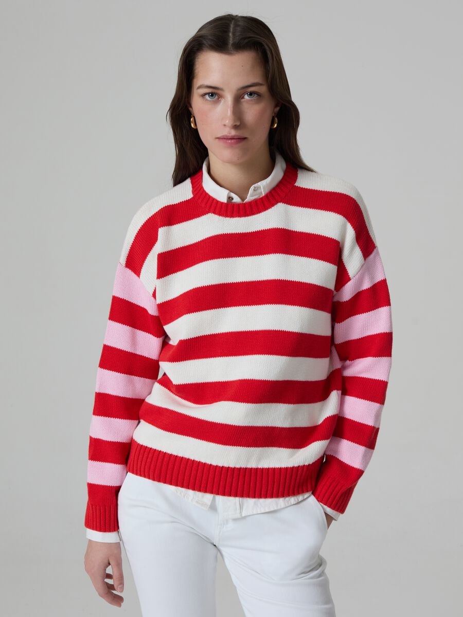 Oversized pullover with multicoloured stripes_0
