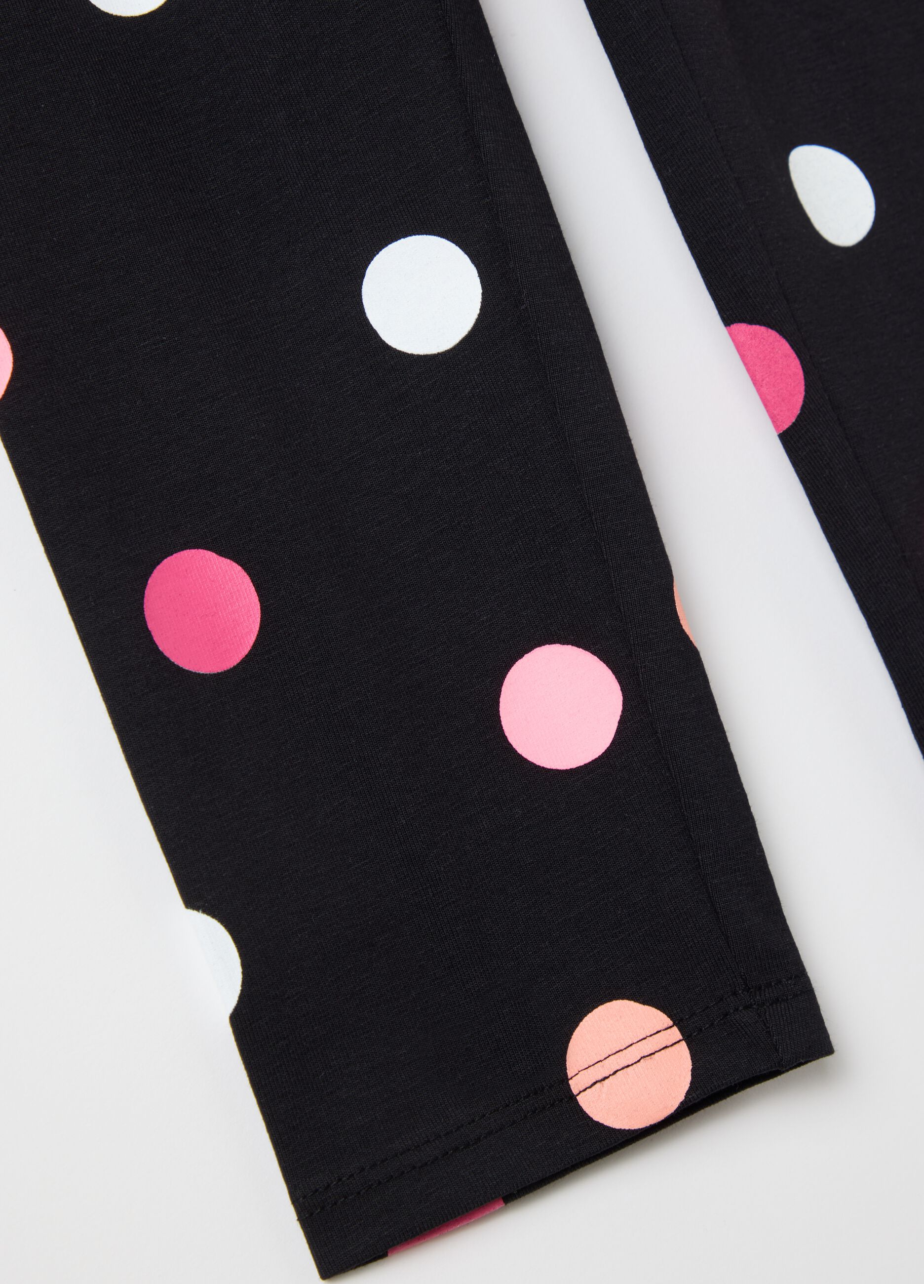 Black three-quarter leggings in stretch cotton