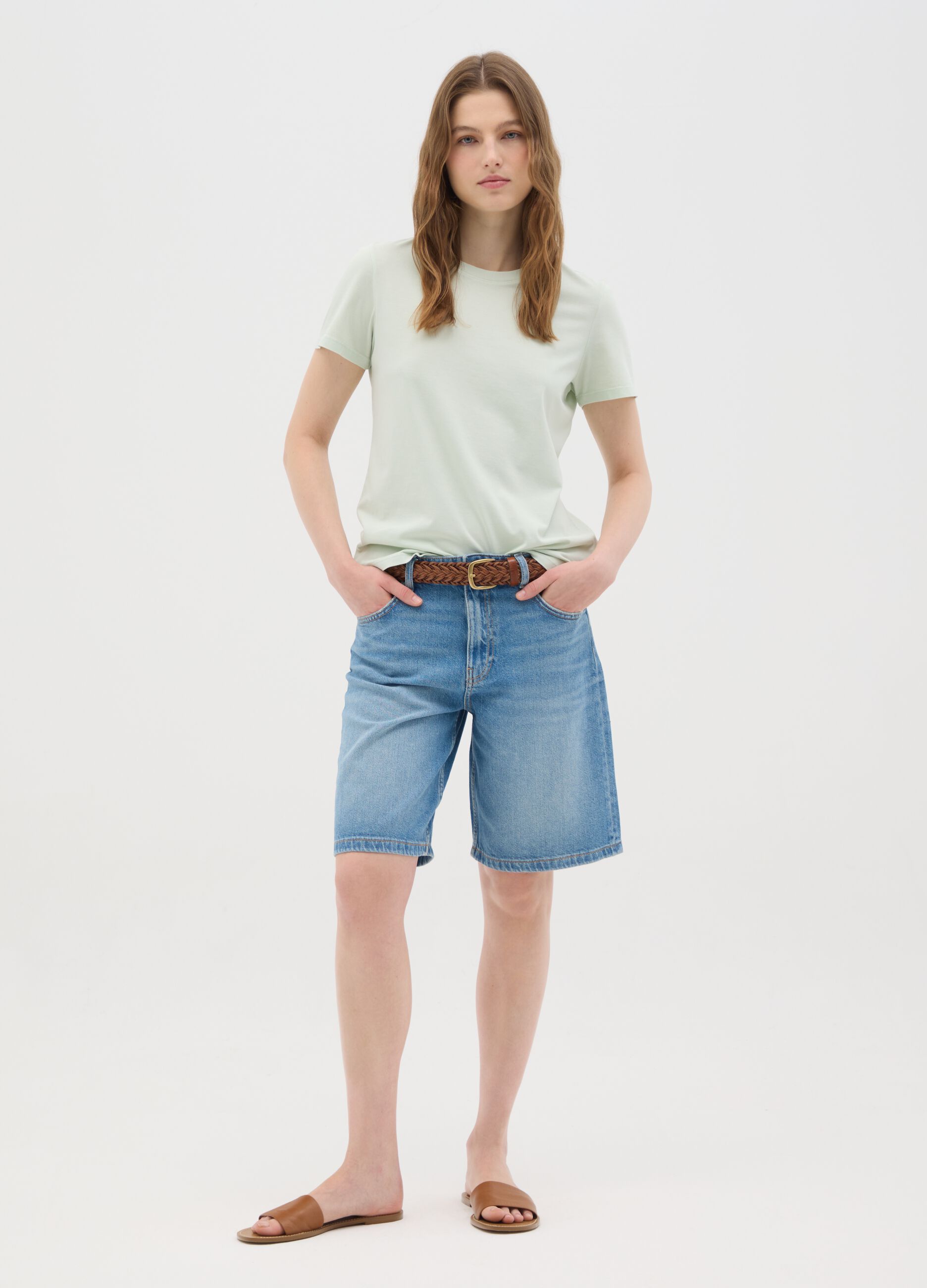 Women’s green regular-fit T-shirt in 100% cotton