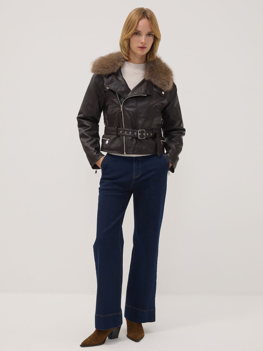 Giacca marrone scuro regular fit con collo effetto_2
