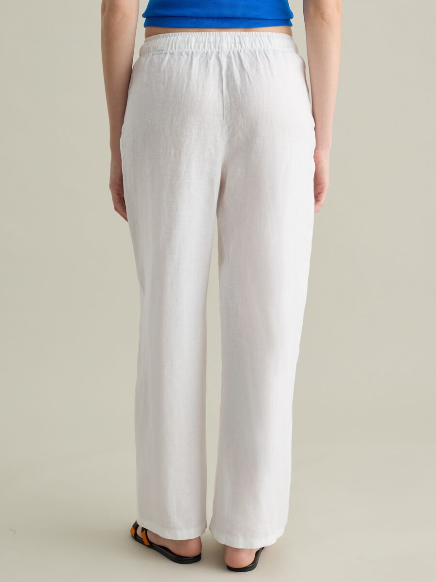 White wide-leg fluid trousers in linen_2